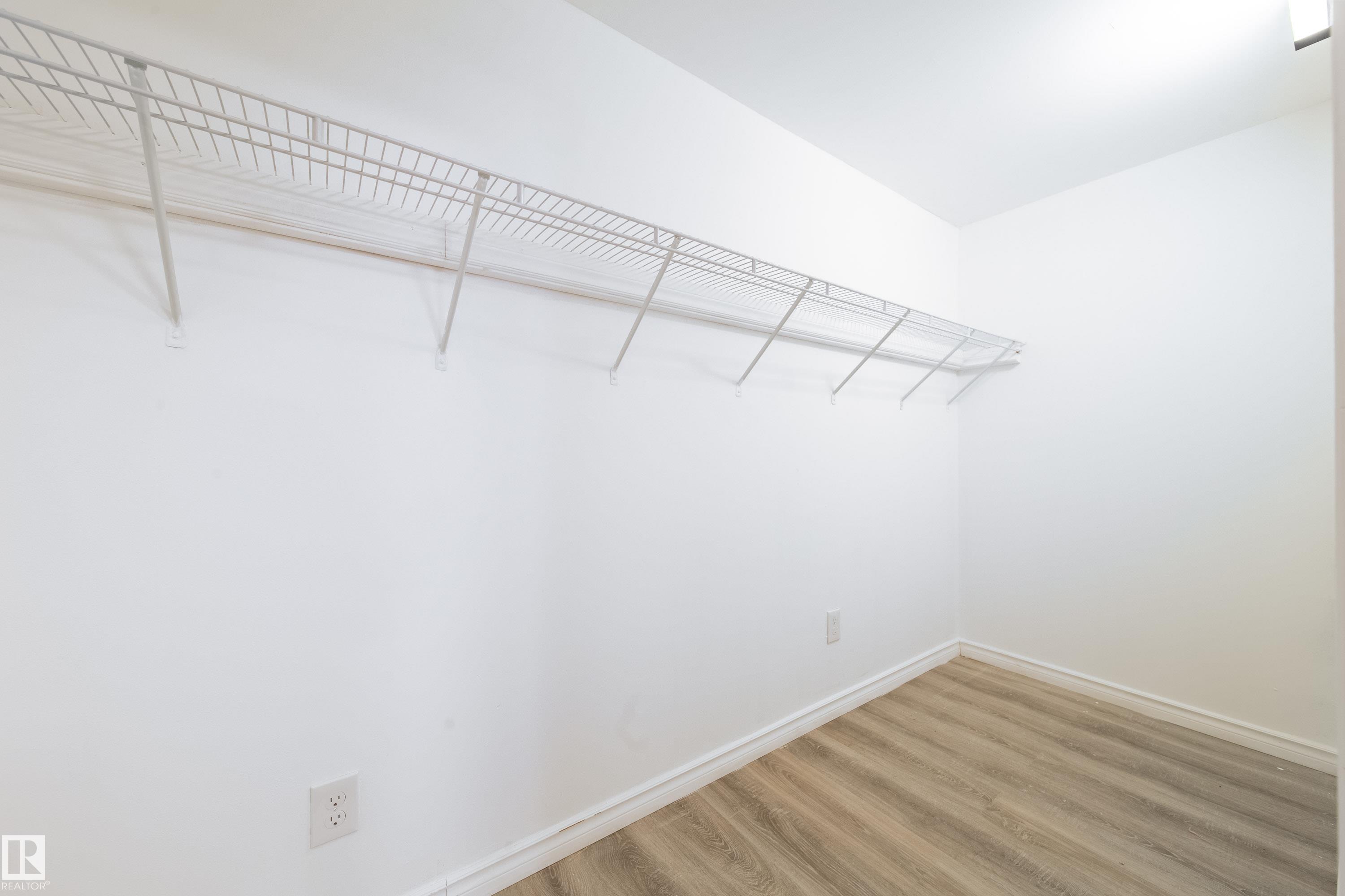 Photo 44 at 11430 81 Street NW, Parkdale, Edmonton