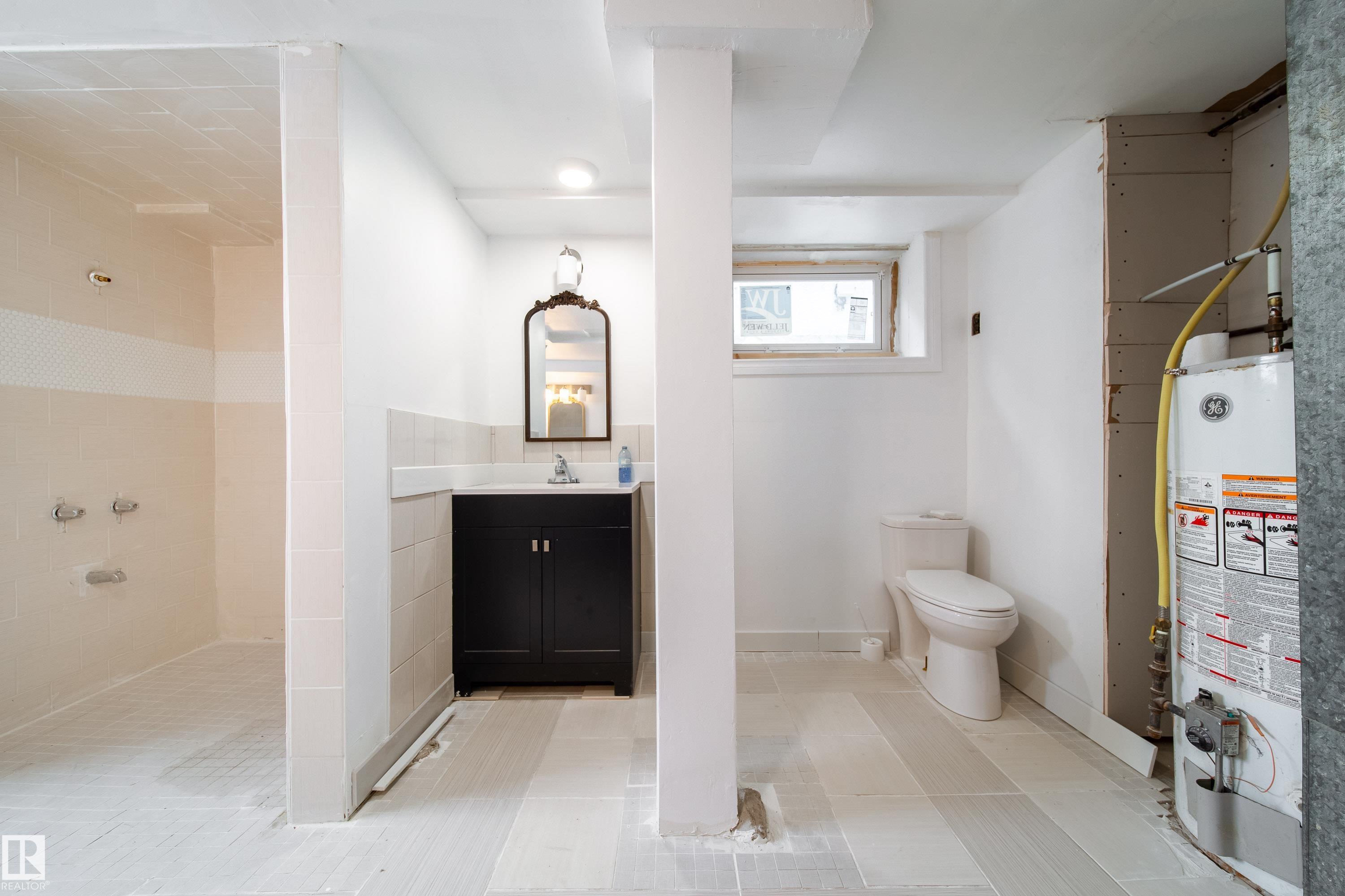 Photo 49 at 11430 81 Street NW, Parkdale, Edmonton