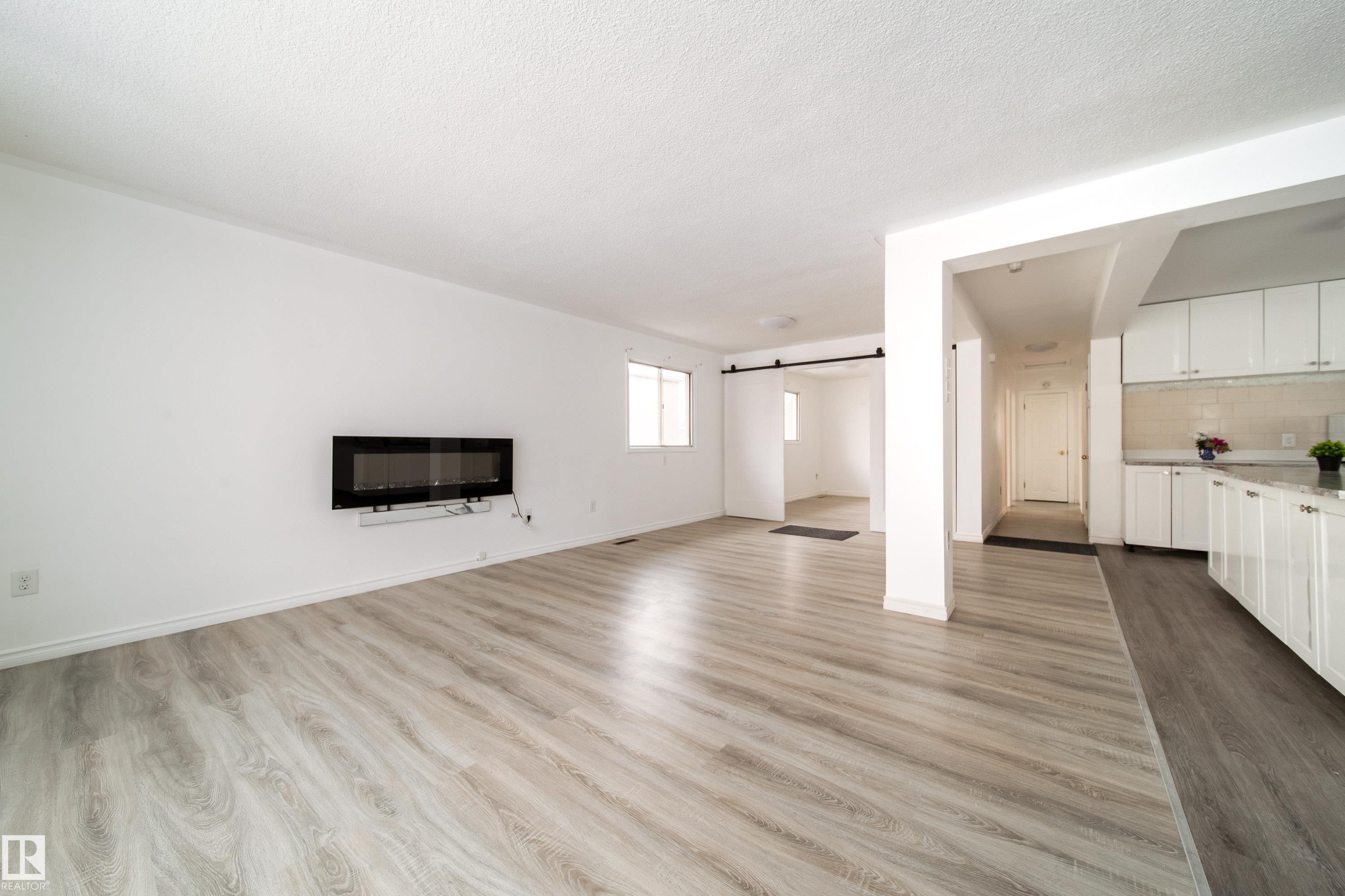 Photo 6 at 11430 81 Street NW, Parkdale, Edmonton