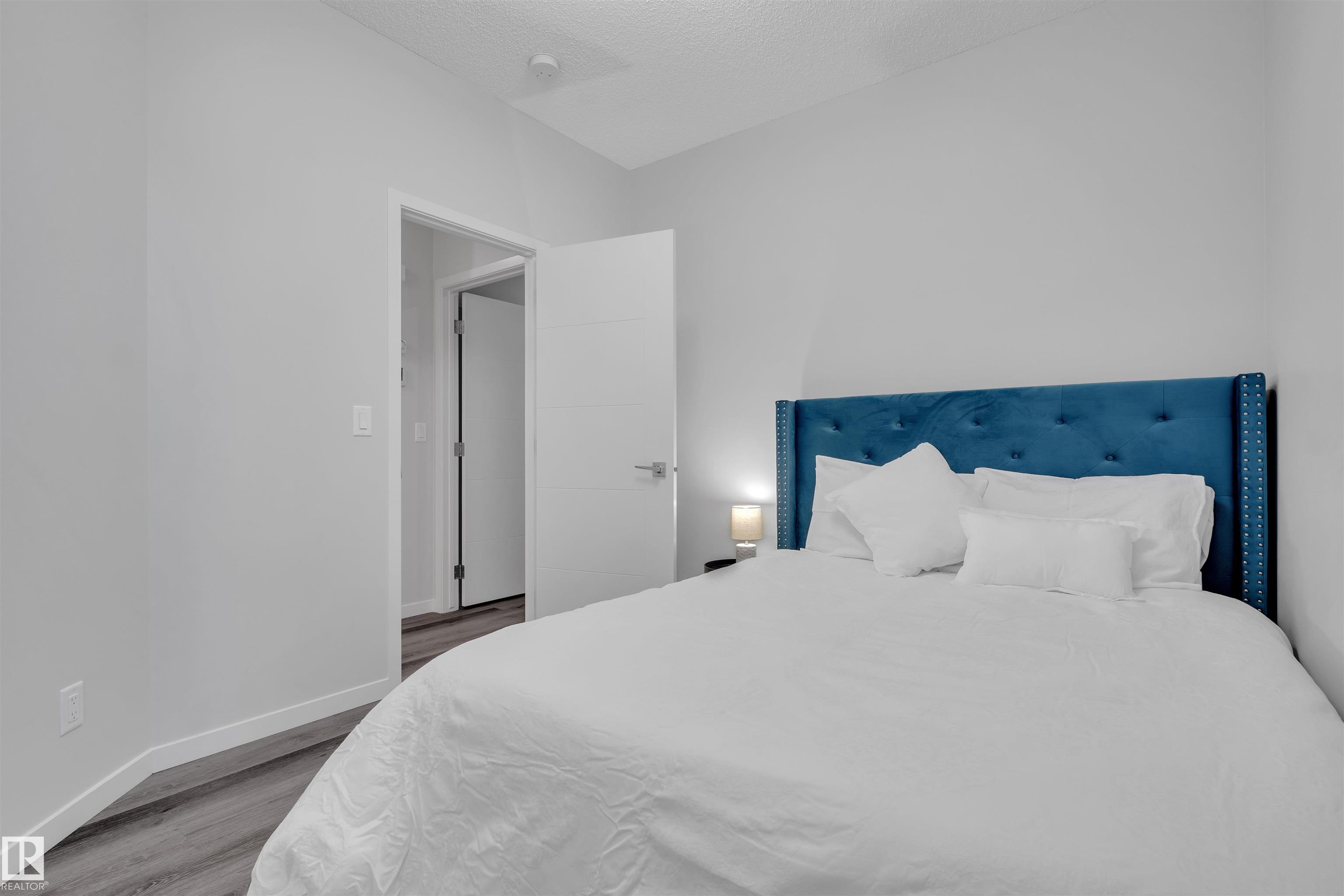 Photo 8 at 5112 23 Avenue SW, Walker, Edmonton