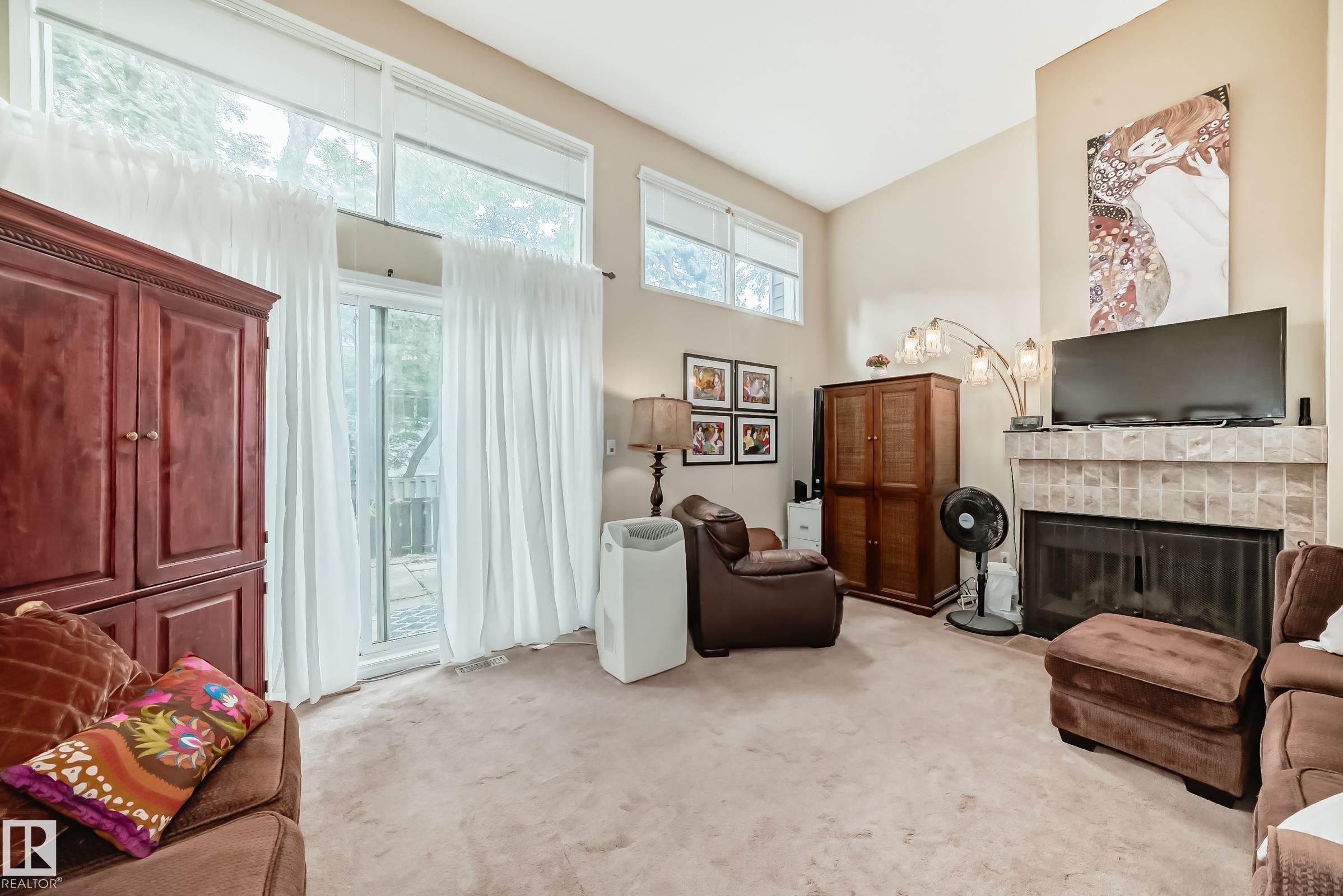 Photo 15 at 1049 Millbourne Road E NW, Michaels Park, Edmonton