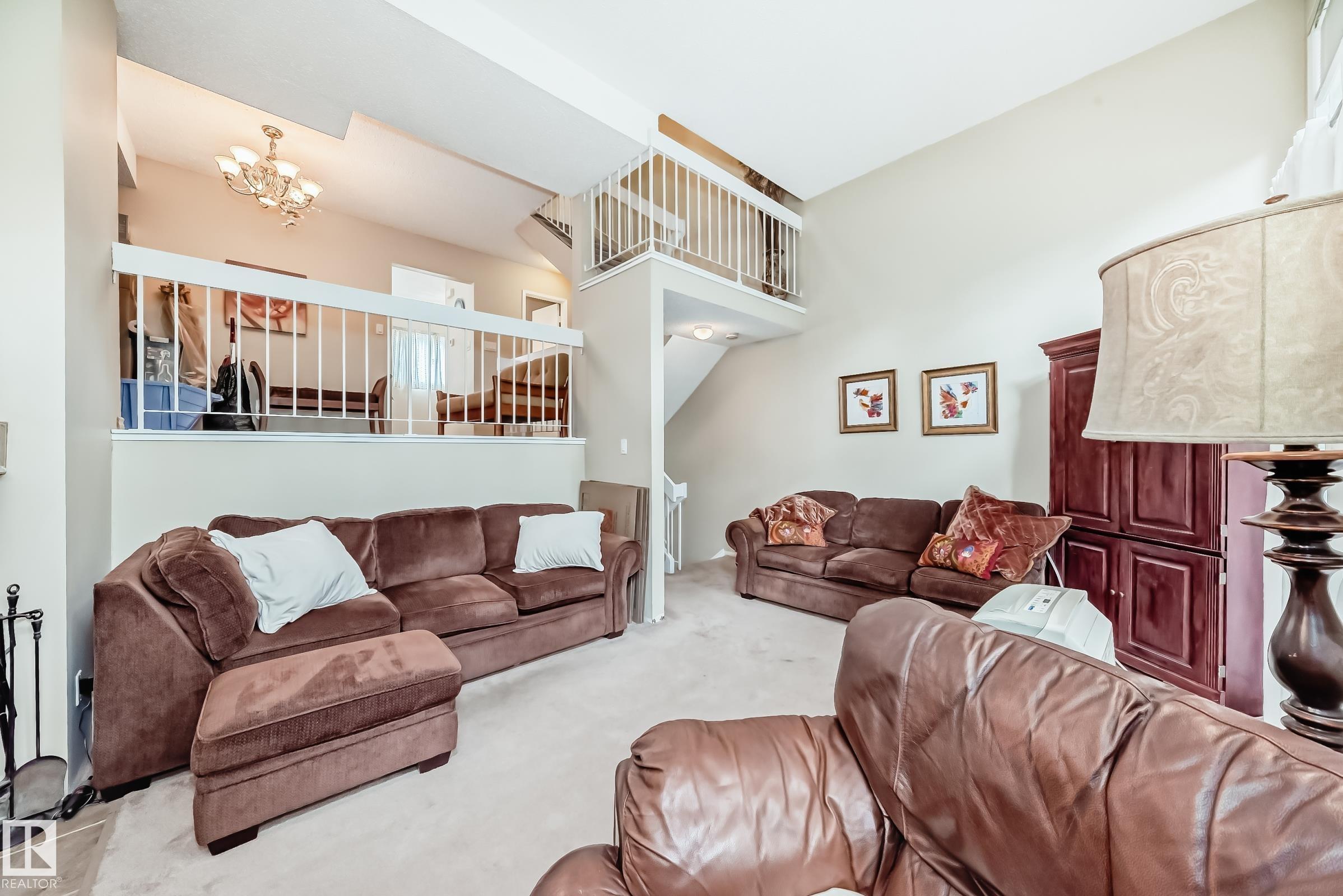 Photo 18 at 1049 Millbourne Road E NW, Michaels Park, Edmonton