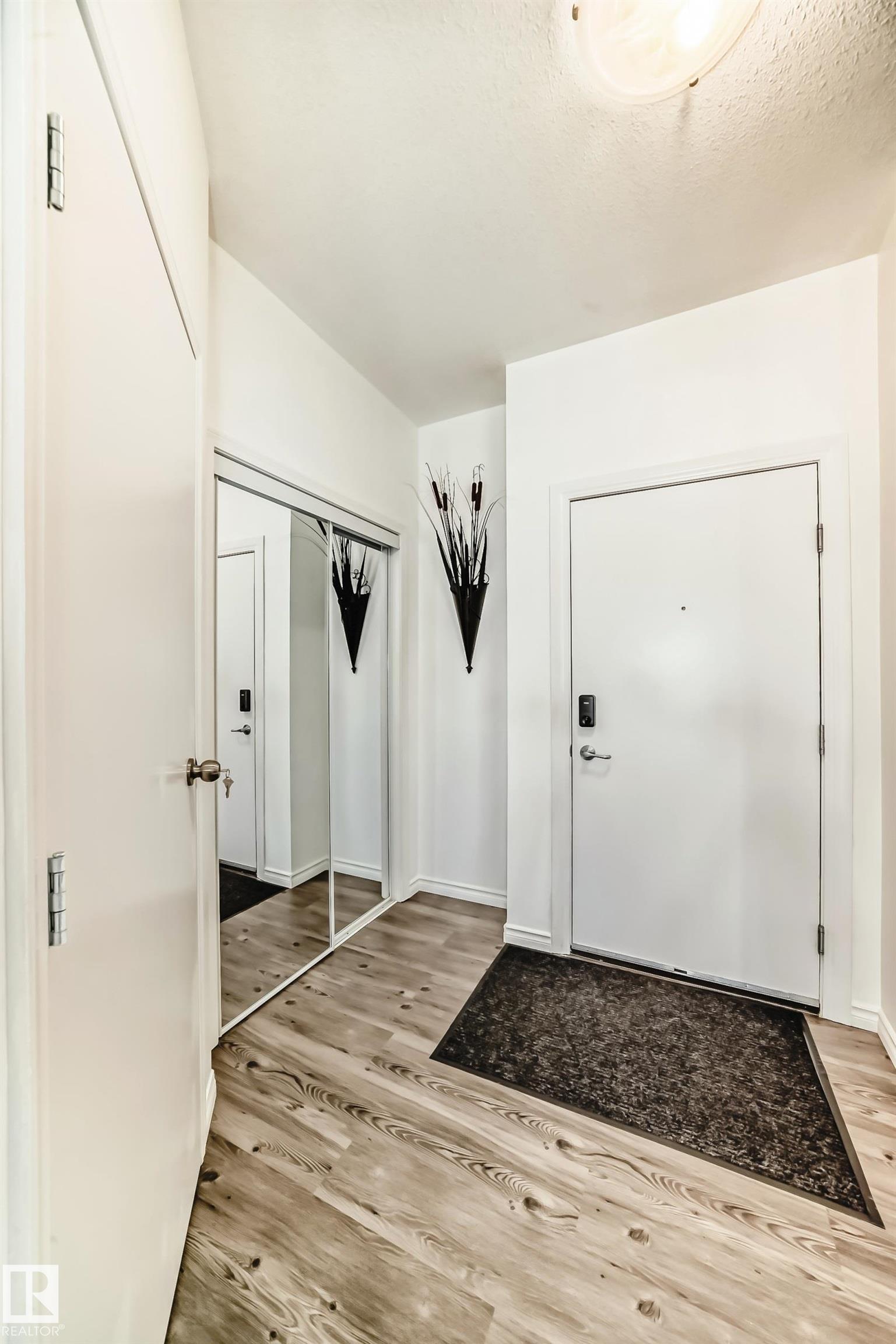 207 - 4316 139 Avenue NW, Clareview Town Centre, Edmonton