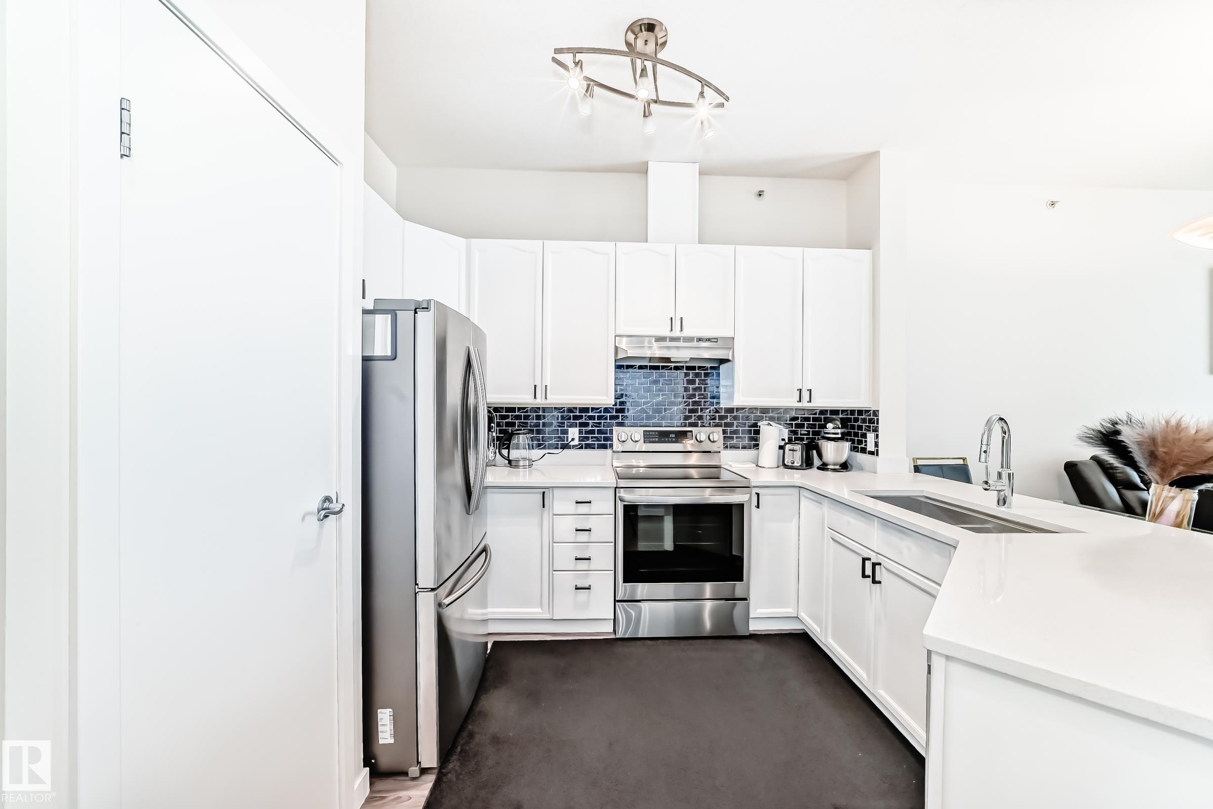 424 - 4312 139 Avenue NW, Clareview Town Centre, Edmonton