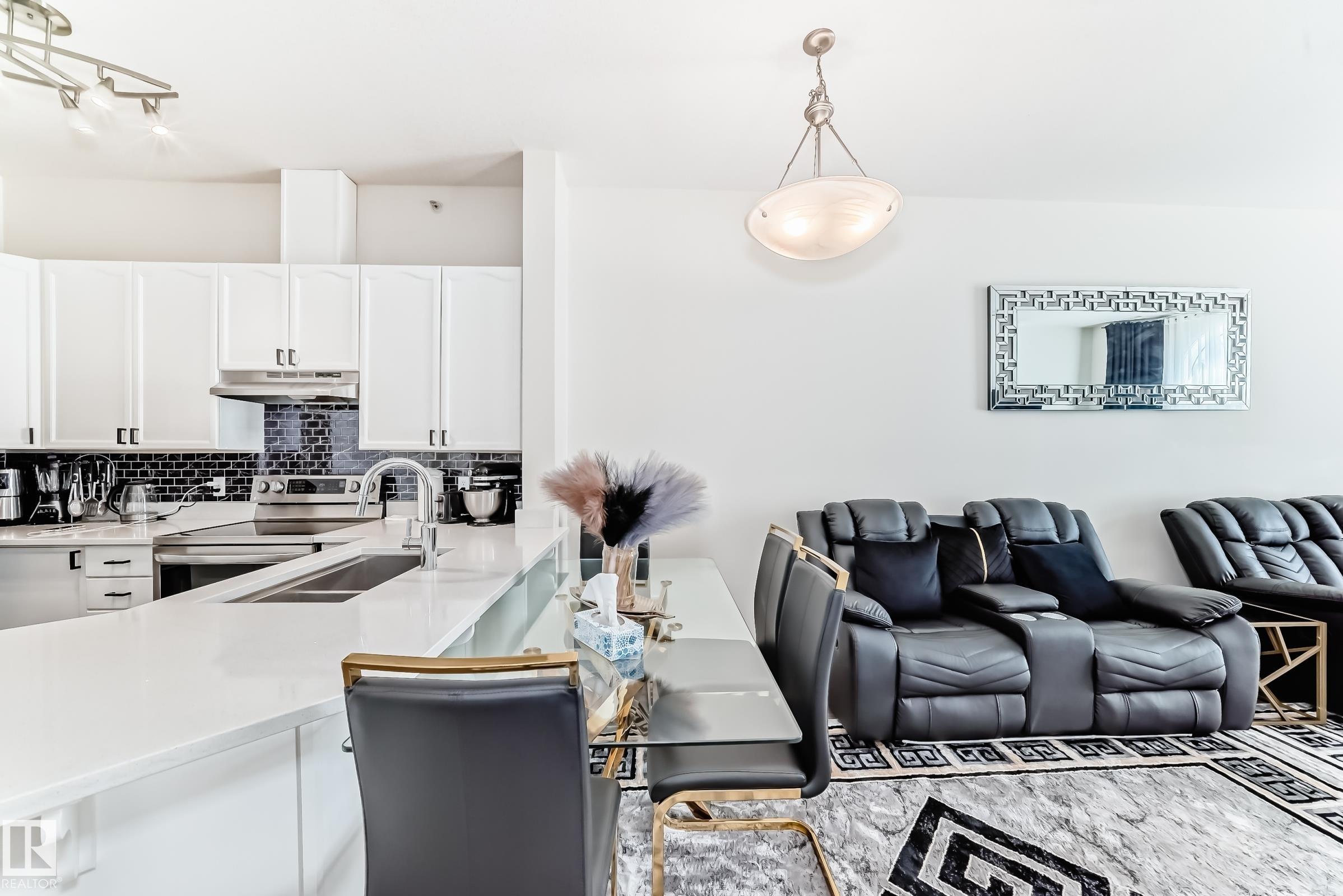 Photo 7 at 424 - 4312 139 Avenue NW, Clareview Town Centre, Edmonton