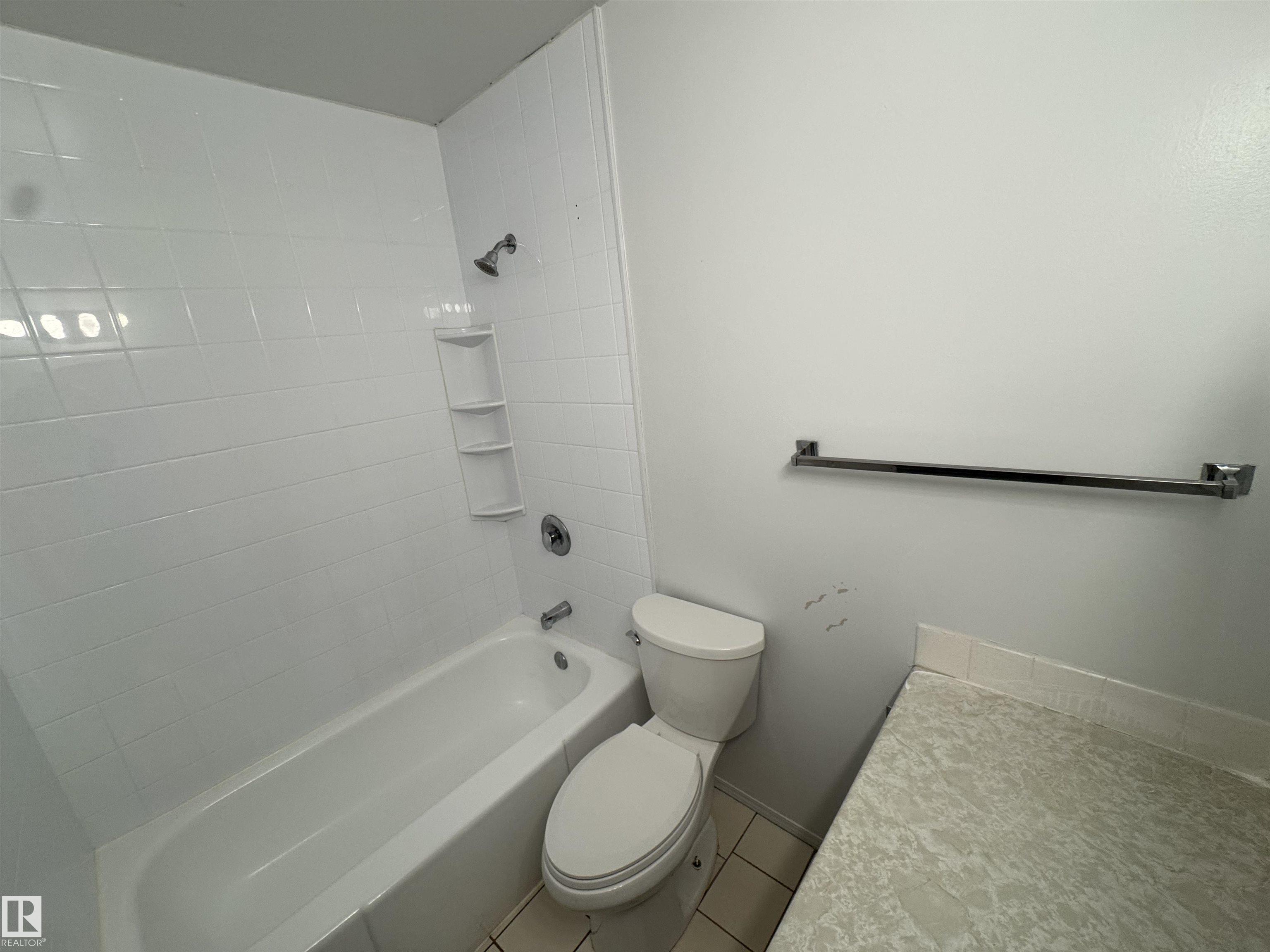 Photo 12 at 304 - 15105 121 Street NW, Caernarvon, Edmonton