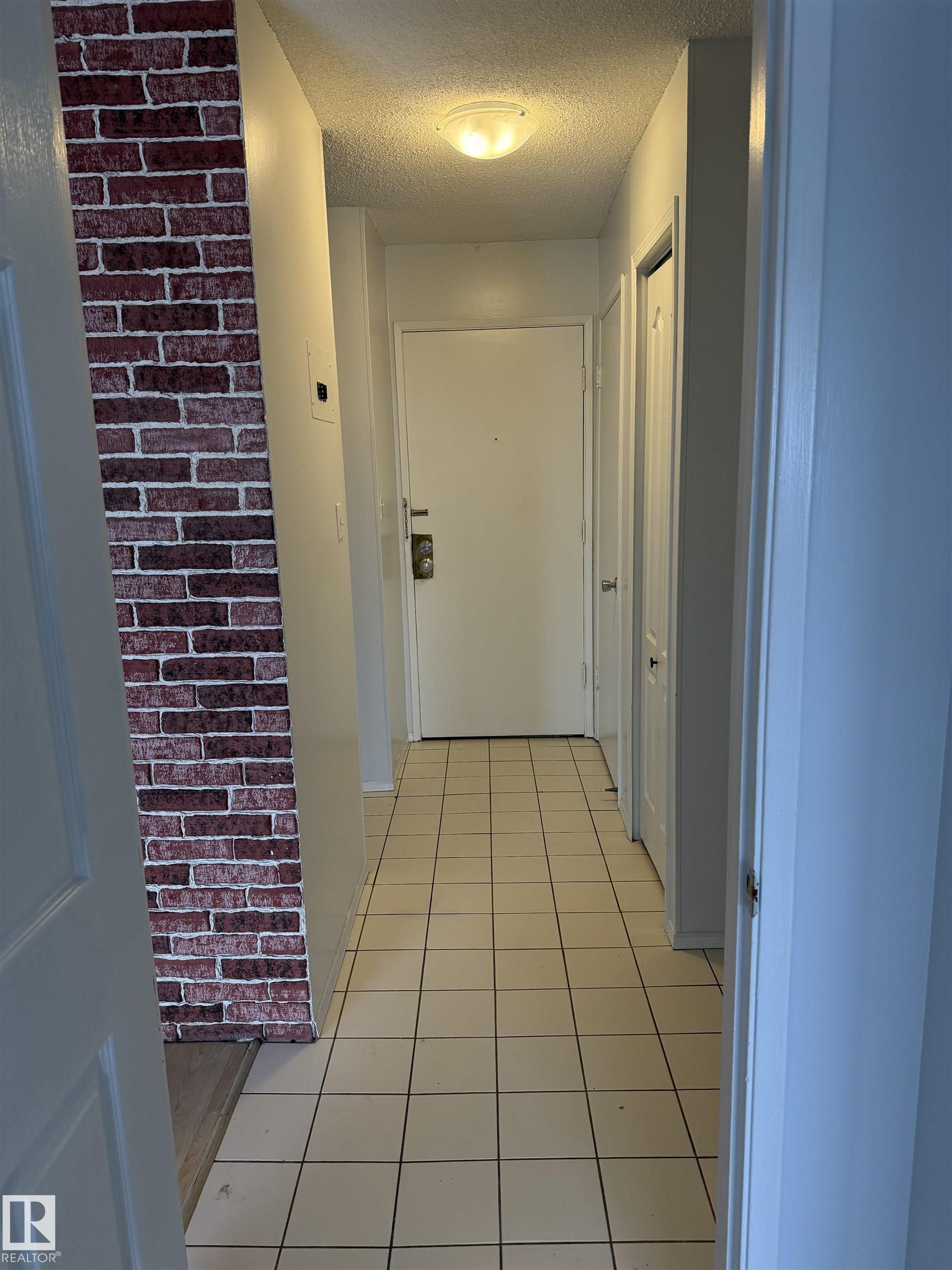 304 - 15105 121 Street NW, Caernarvon, Edmonton