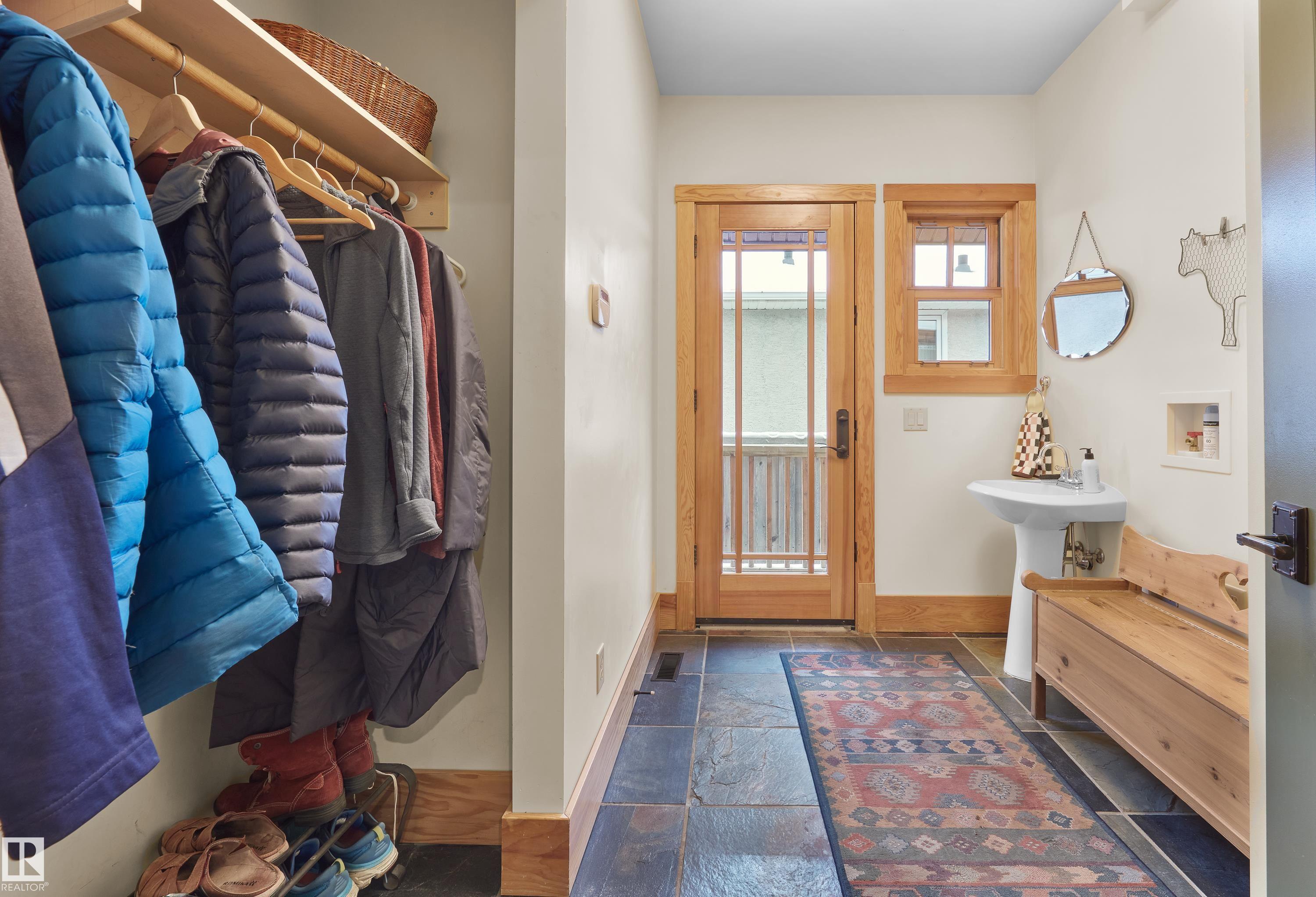 Photo 19 at 9135 117 Street NW, Windsor Park, Edmonton