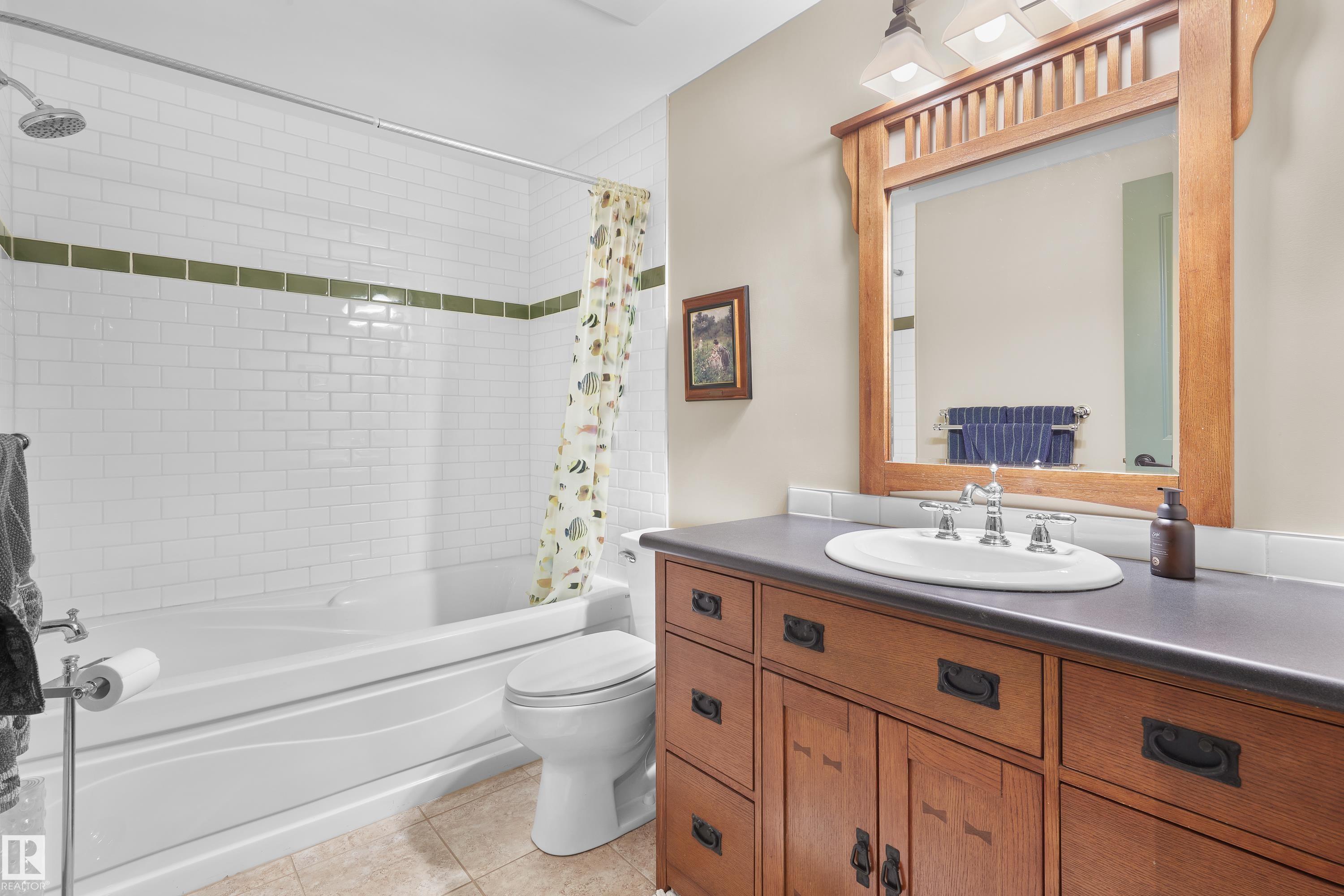 Photo 28 at 9135 117 Street NW, Windsor Park, Edmonton