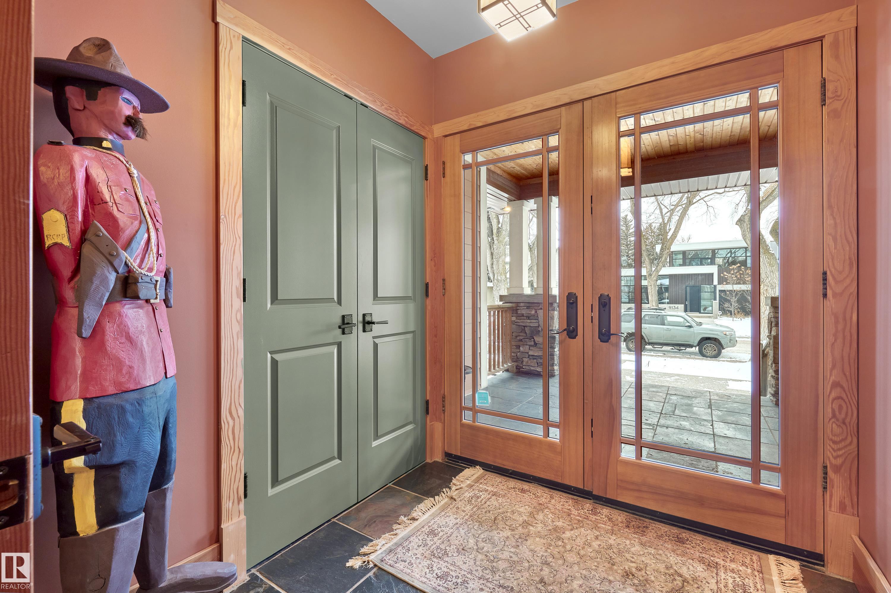 9135 117 Street NW, Windsor Park, Edmonton