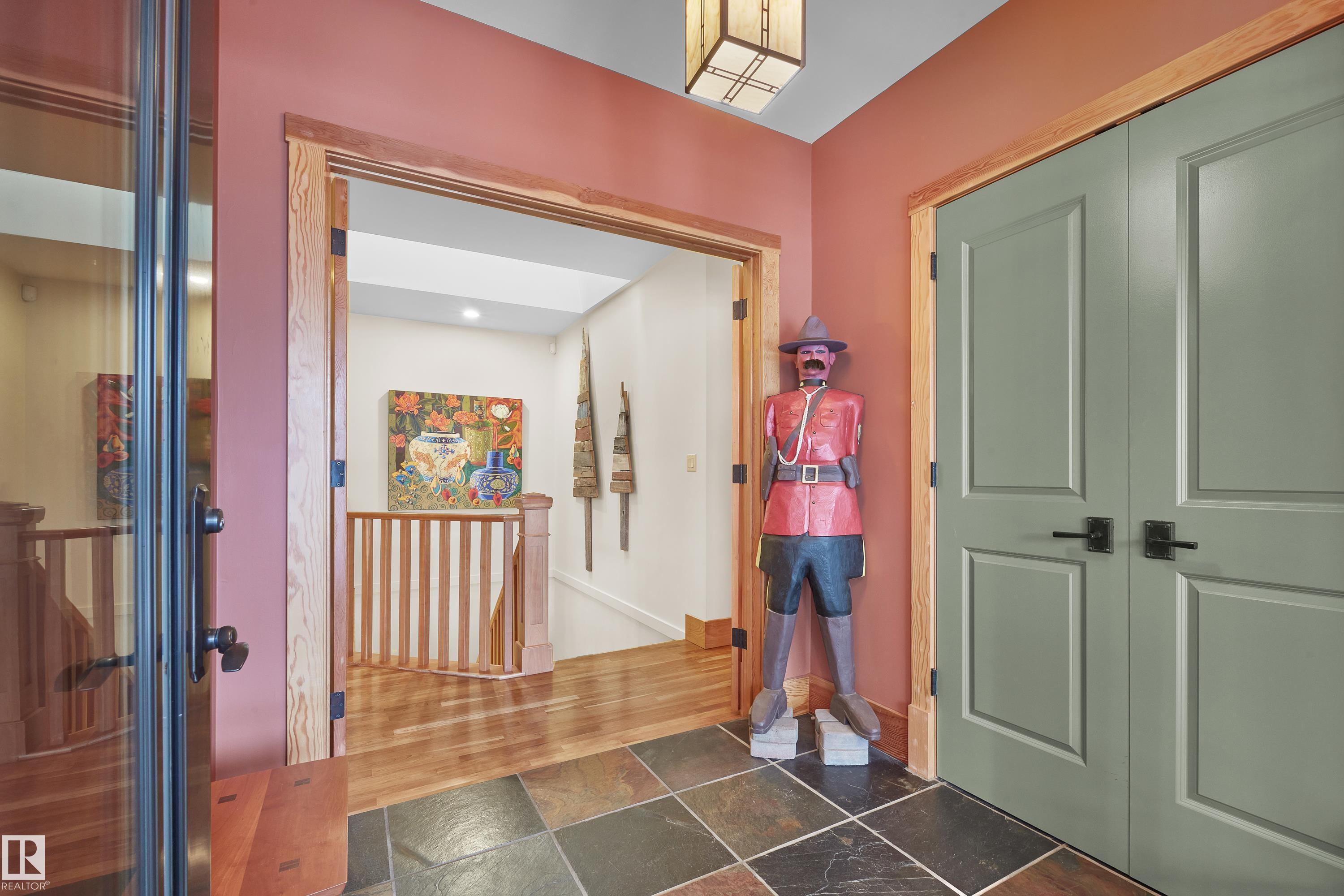 9135 117 Street NW, Windsor Park, Edmonton