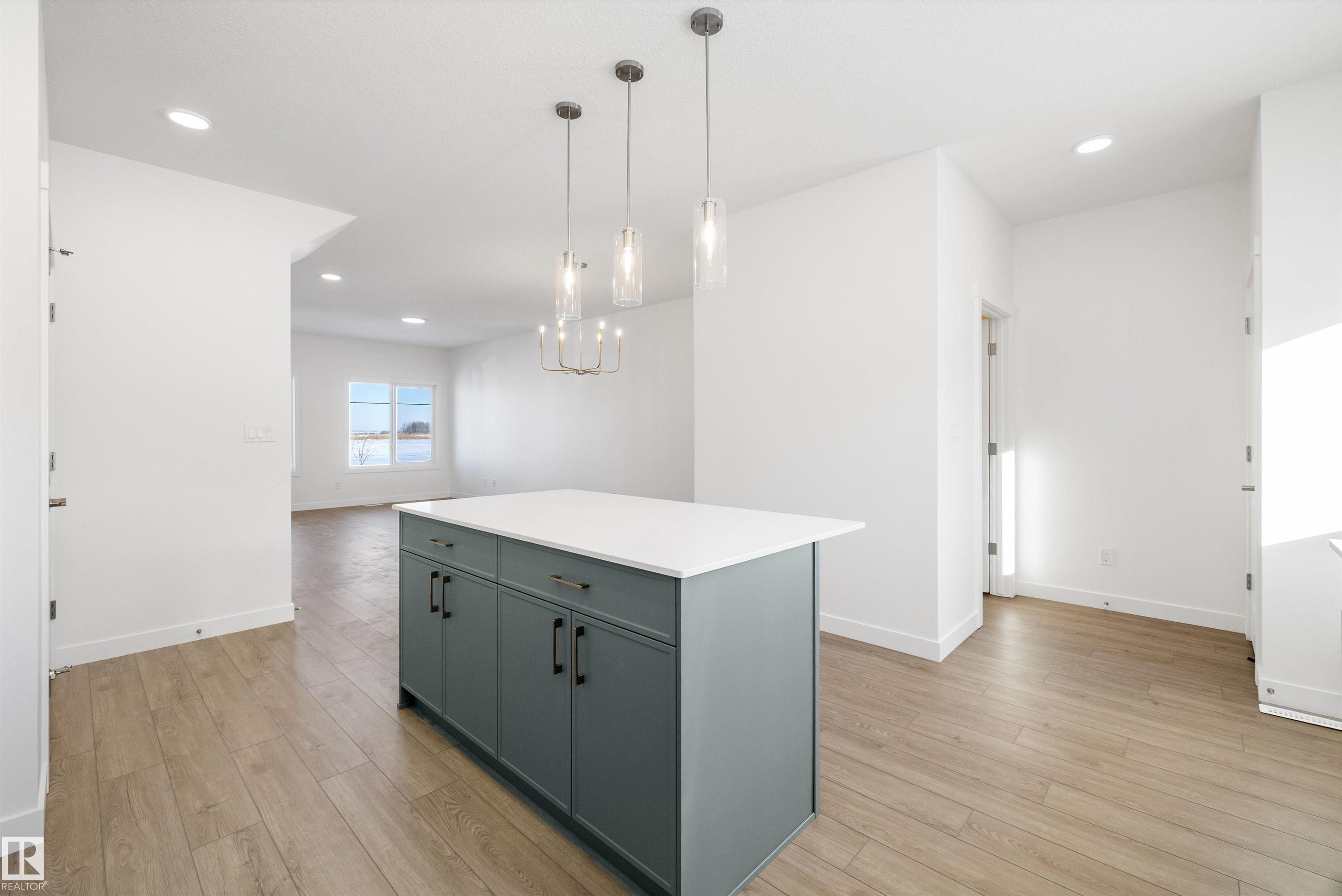 Photo 12 at 4594 Warbler Loop NW, Kinglet Gardens, Edmonton