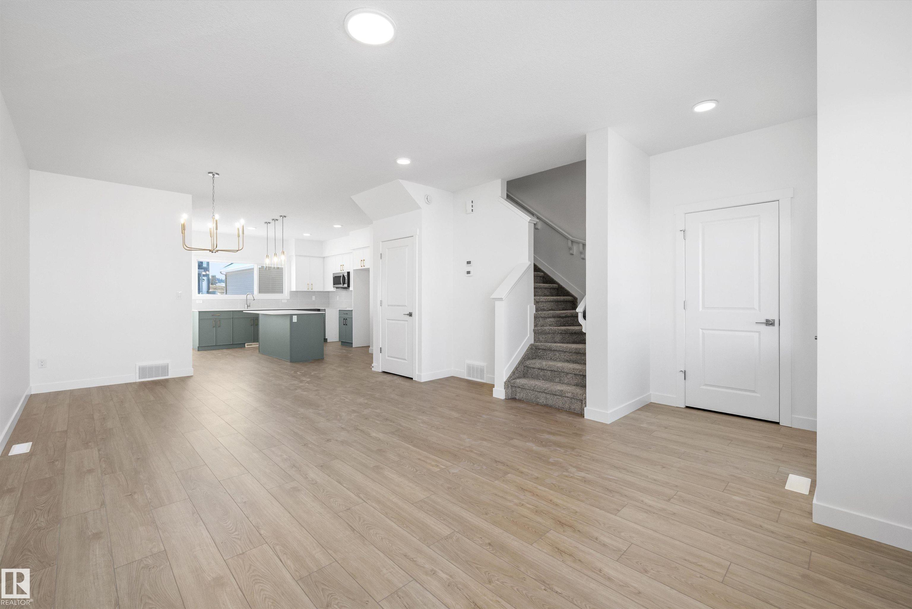 4594 Warbler Loop NW, Kinglet Gardens, Edmonton