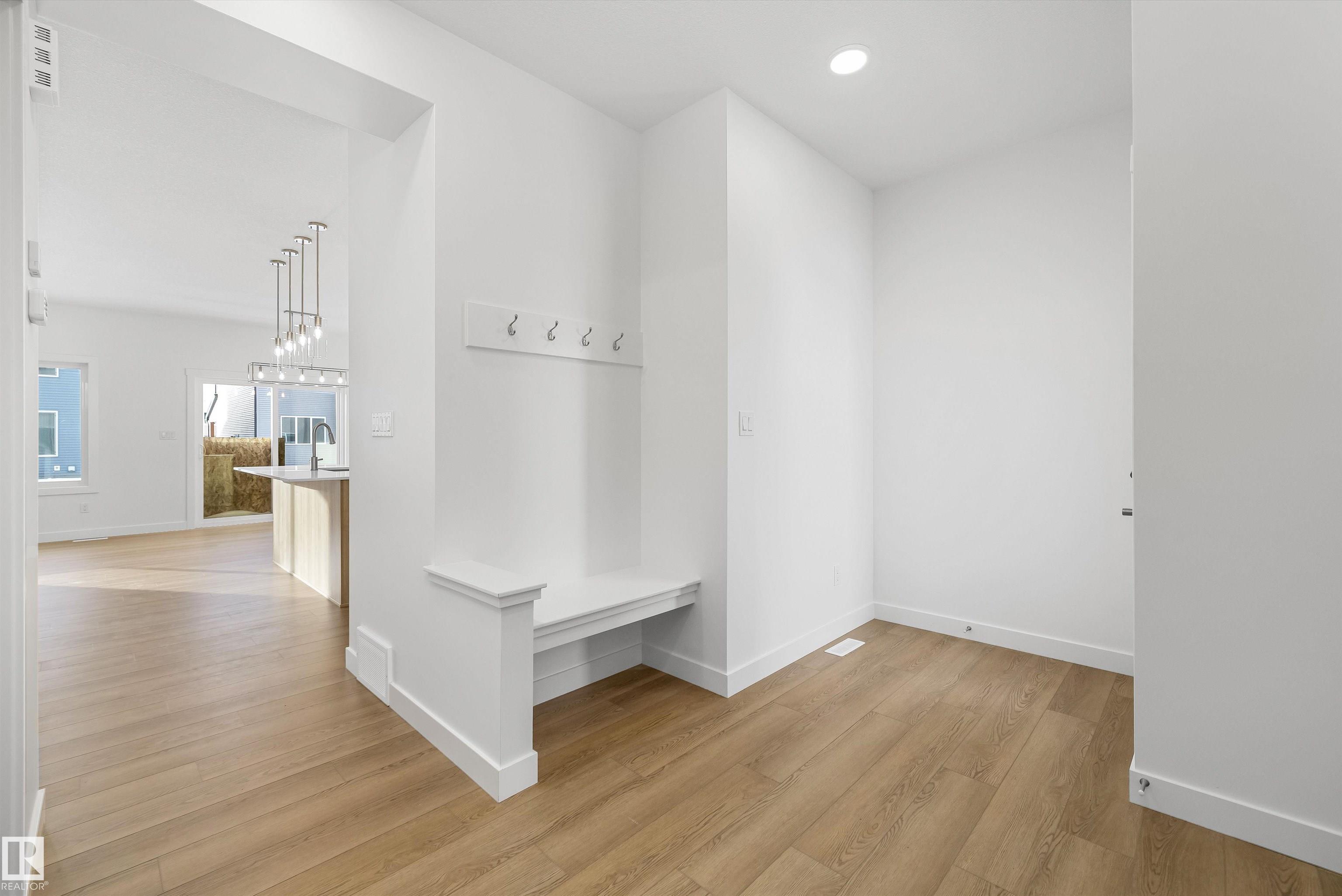 2816 190 Street NW, The Uplands, Edmonton