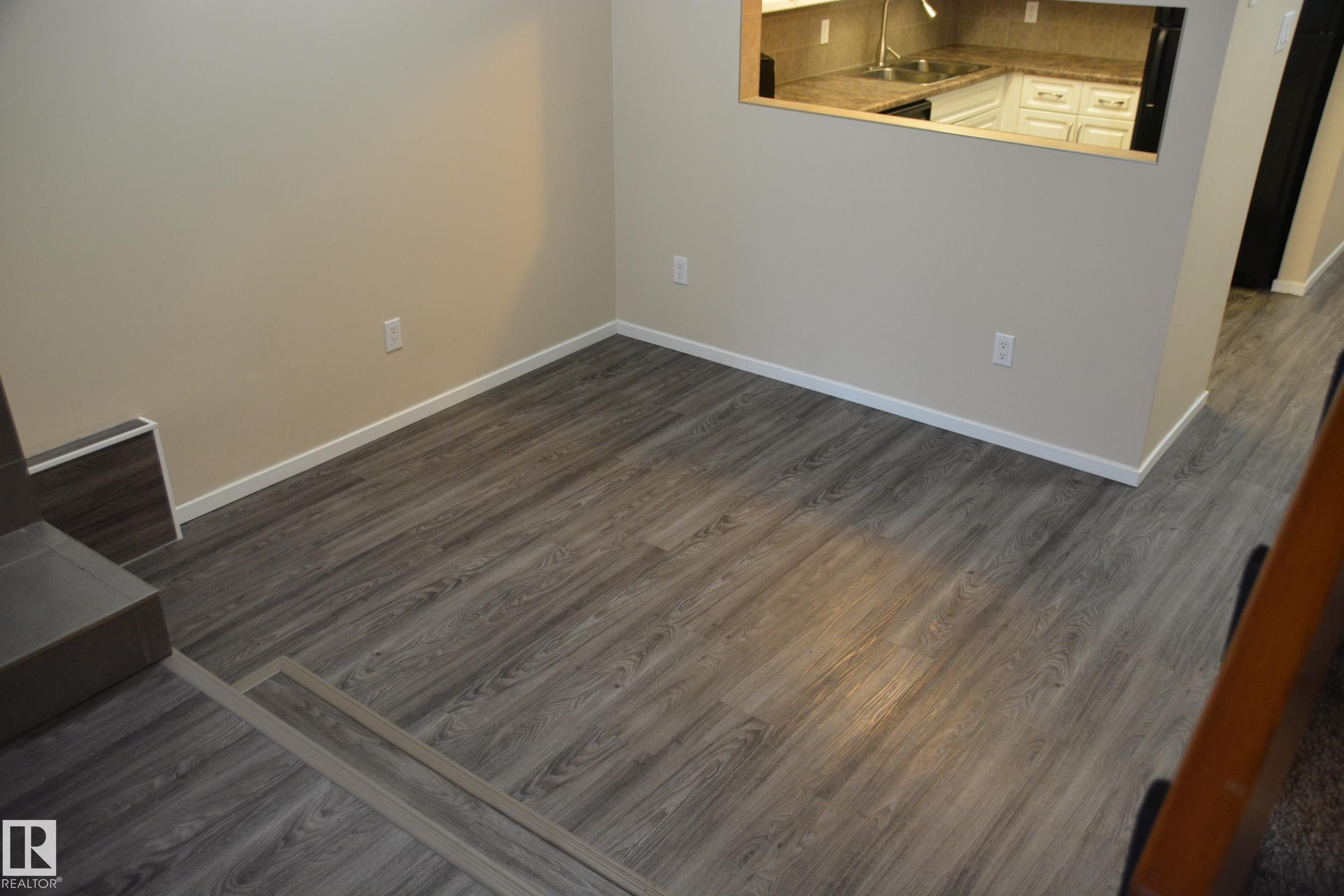 Photo 16 at 11176 83 Avenue NW, Garneau, Edmonton