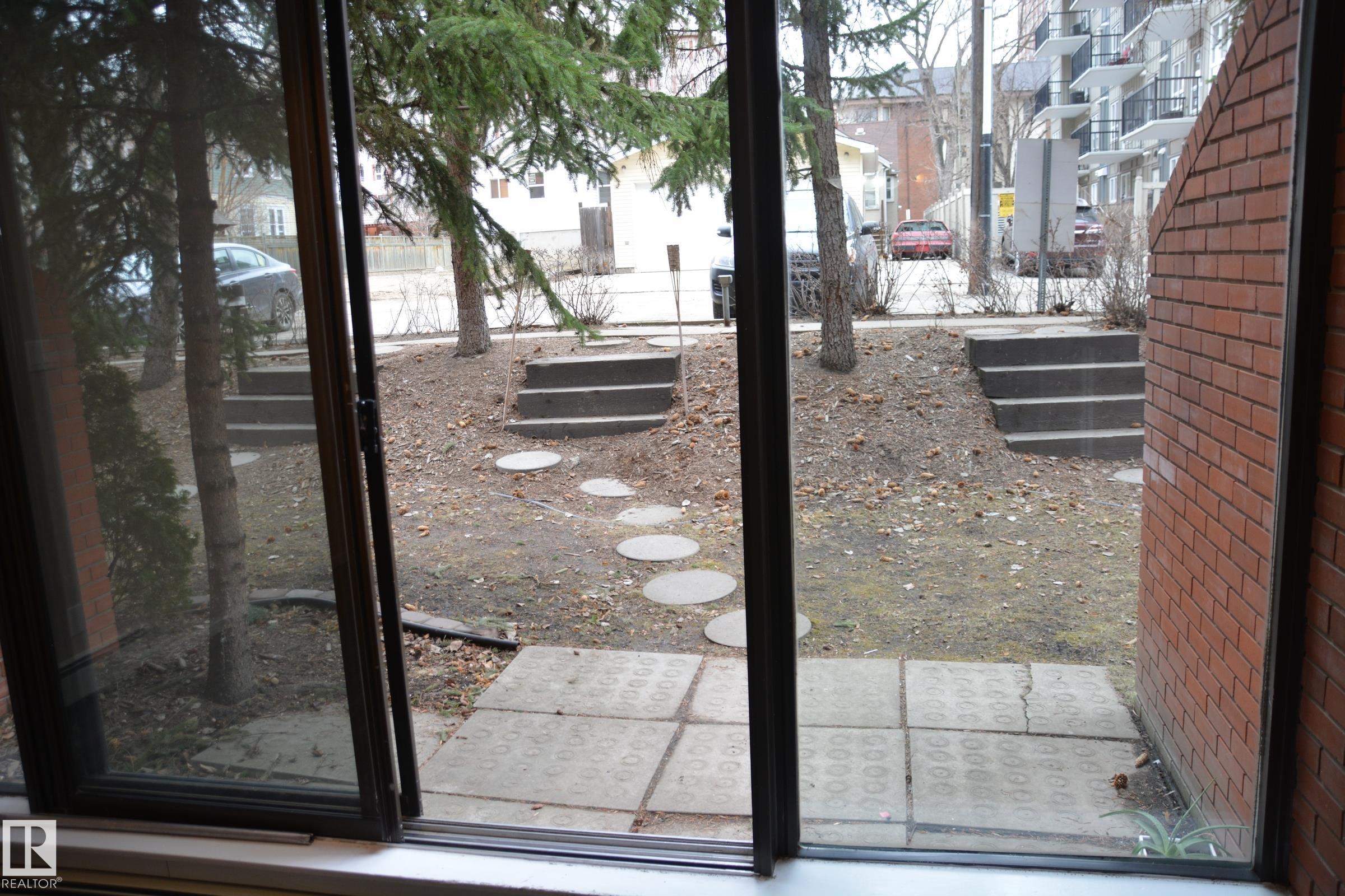 Photo 20 at 11176 83 Avenue NW, Garneau, Edmonton