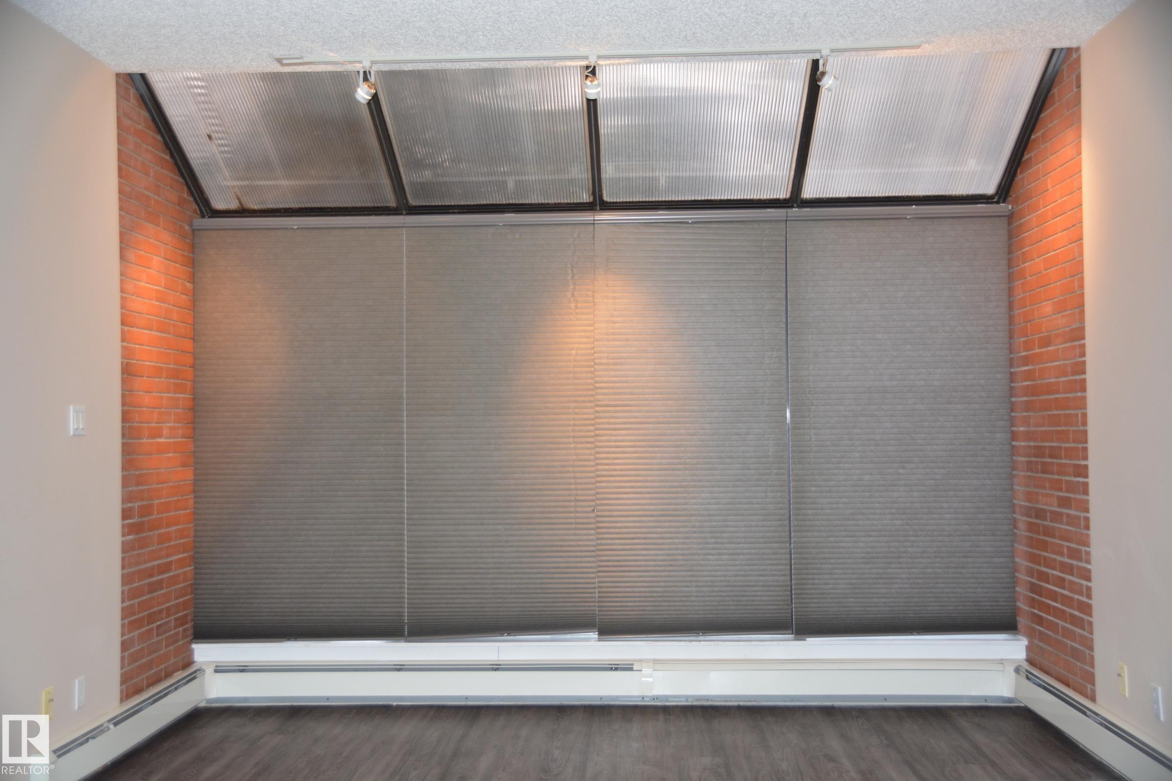 Photo 23 at 11176 83 Avenue NW, Garneau, Edmonton