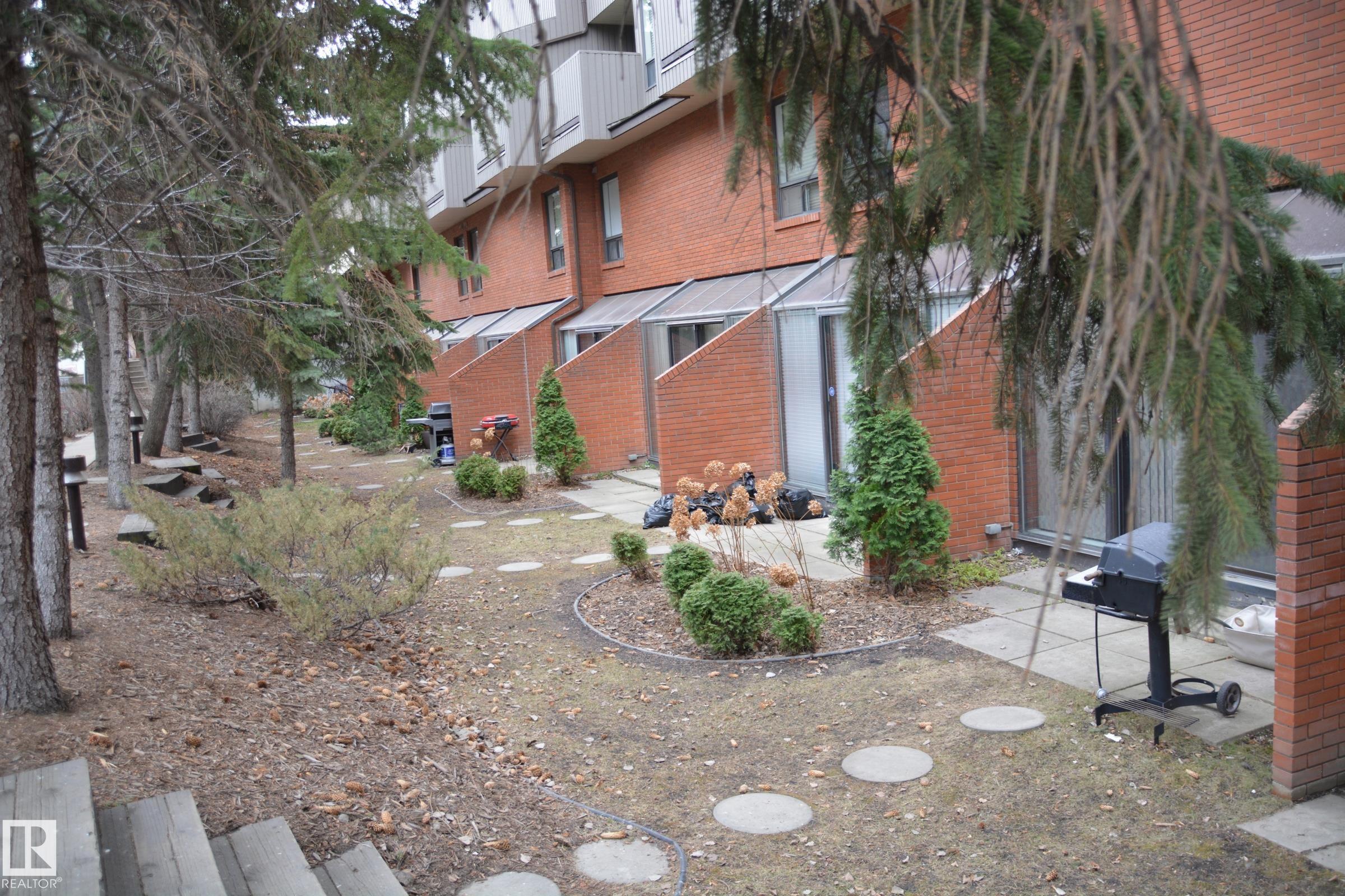 Photo 41 at 11176 83 Avenue NW, Garneau, Edmonton