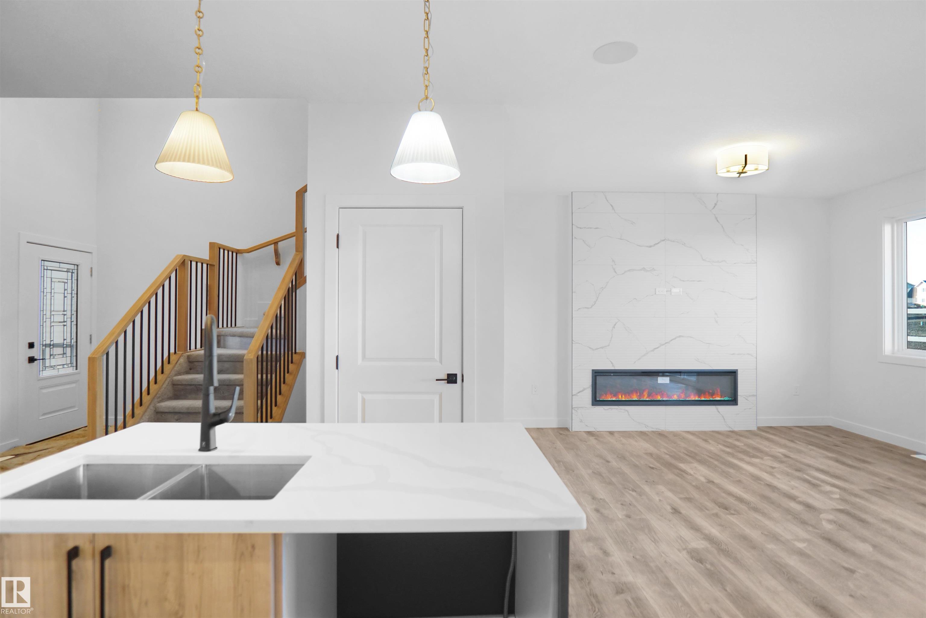 Photo 13 at 12 Axelwood Crescent, Jesperdale, Spruce Grove