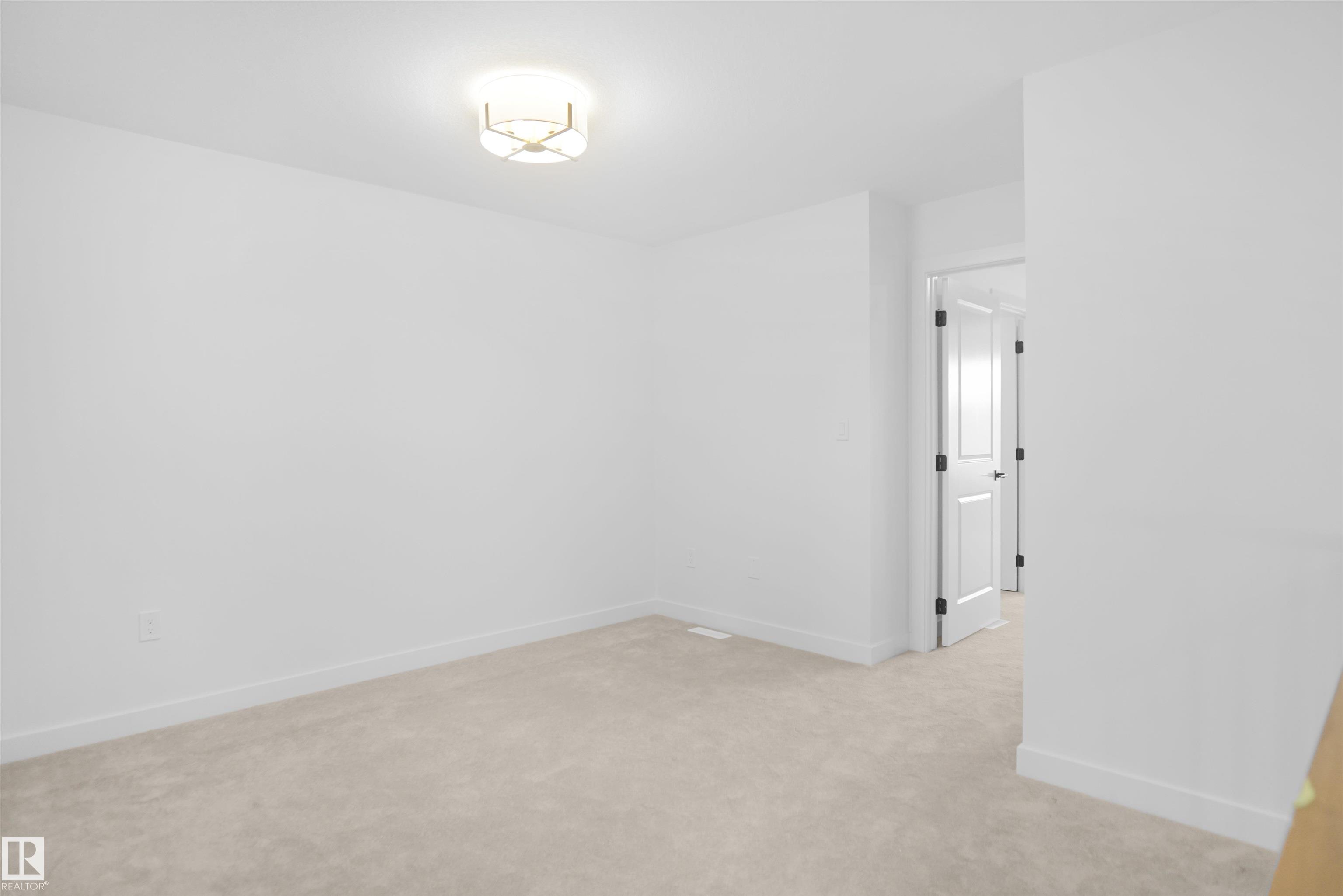 Photo 28 at 12 Axelwood Crescent, Jesperdale, Spruce Grove