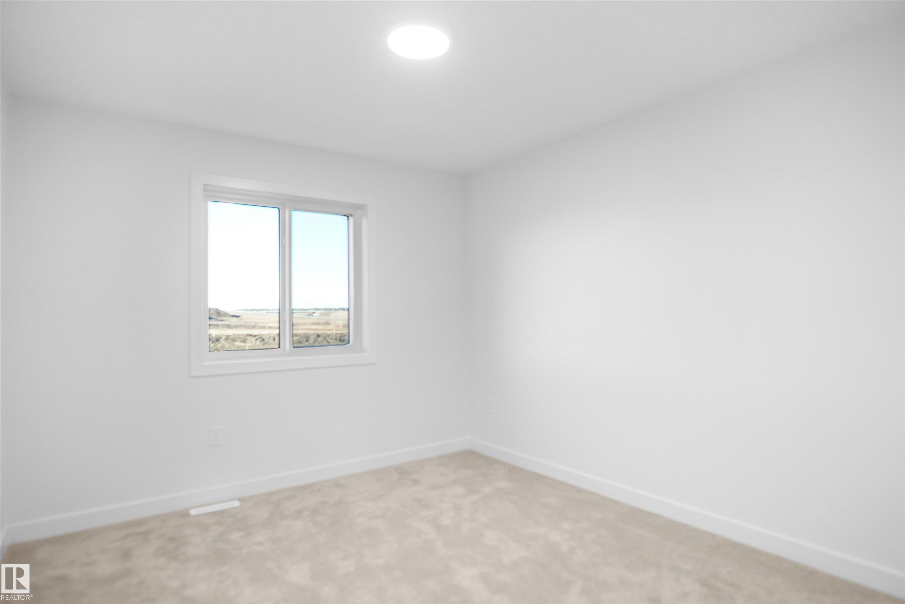 Photo 31 at 12 Axelwood Crescent, Jesperdale, Spruce Grove