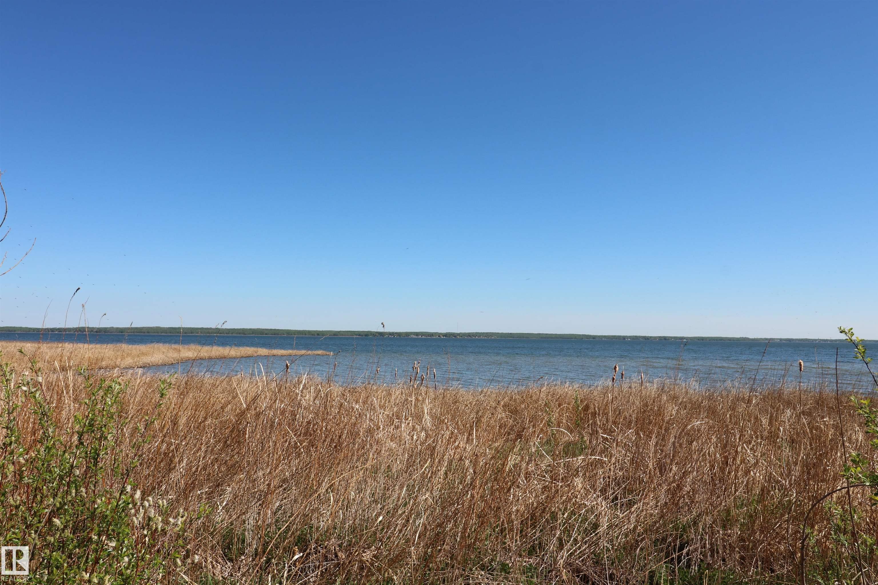 Photo 3 at 514 54411 Rge Rd 40, None, Rural Lac Ste. Anne County