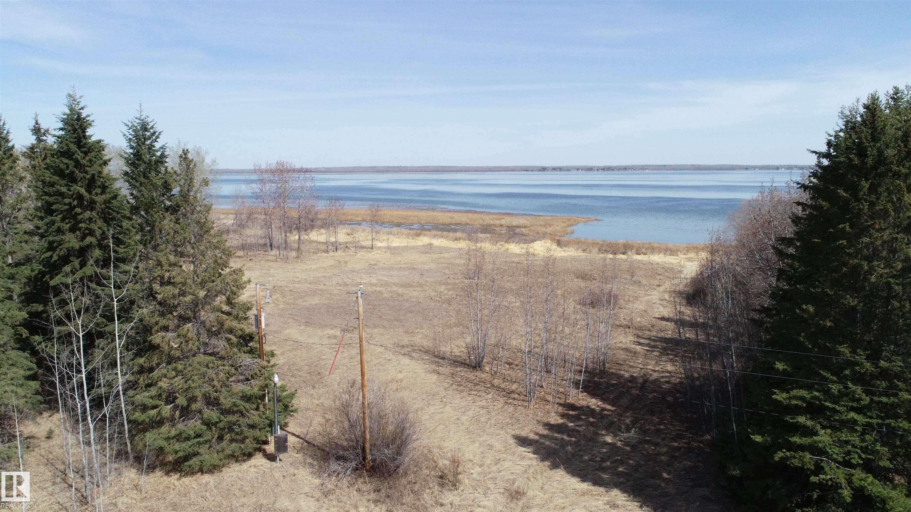 Photo 5 at 514 54411 Rge Rd 40, None, Rural Lac Ste. Anne County