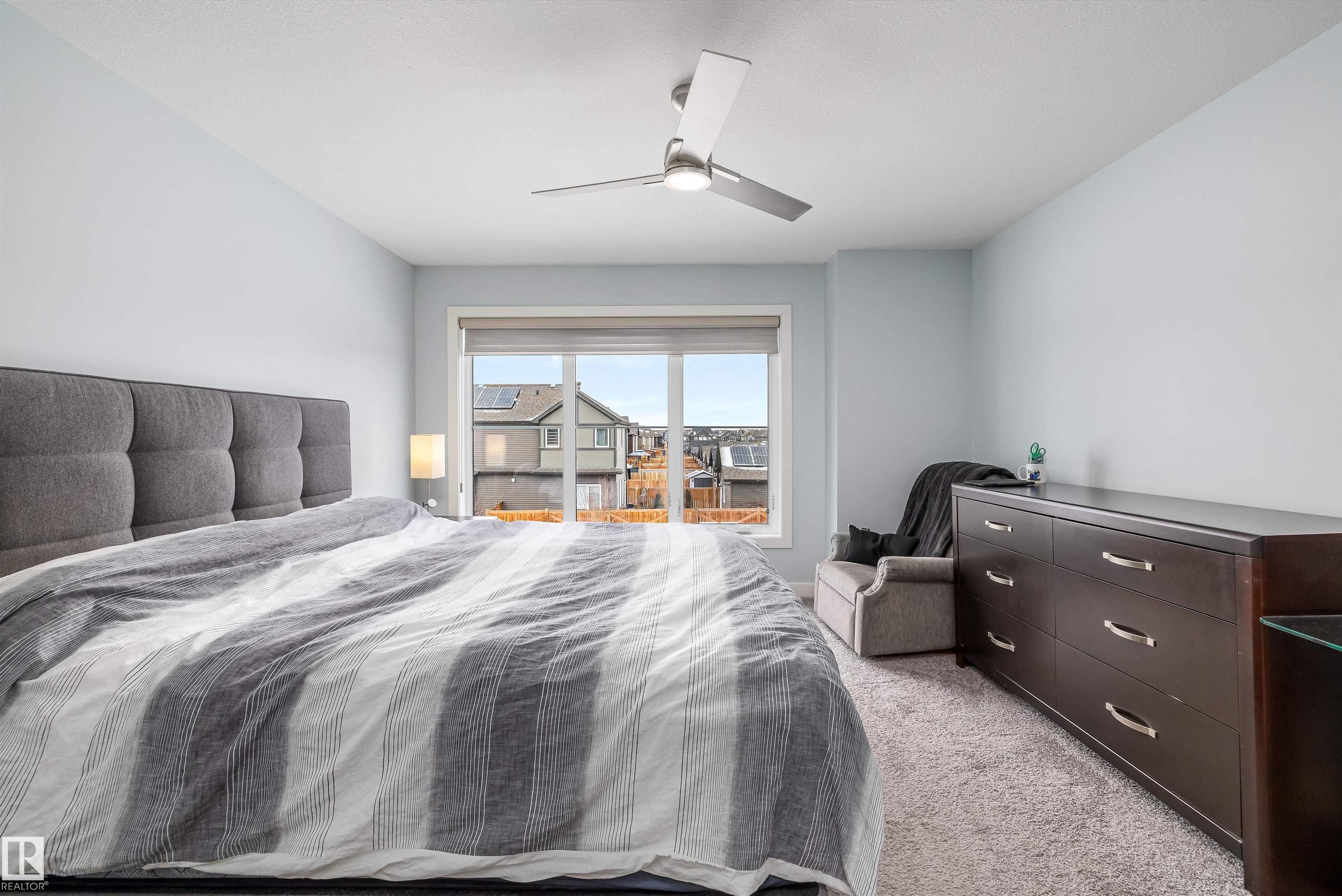 Photo 21 at 2086 Graydon Hill Crescent SW, Graydon Hill, Edmonton