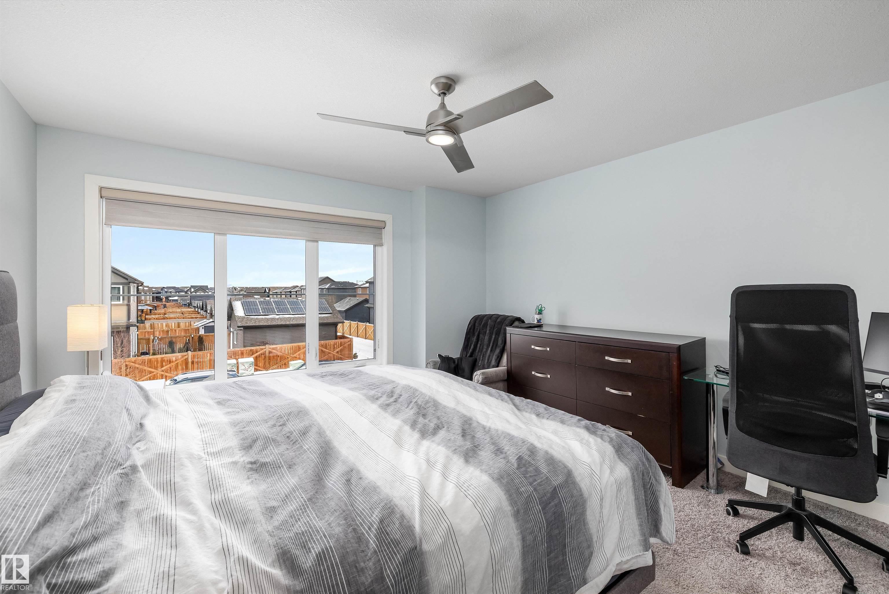 Photo 22 at 2086 Graydon Hill Crescent SW, Graydon Hill, Edmonton