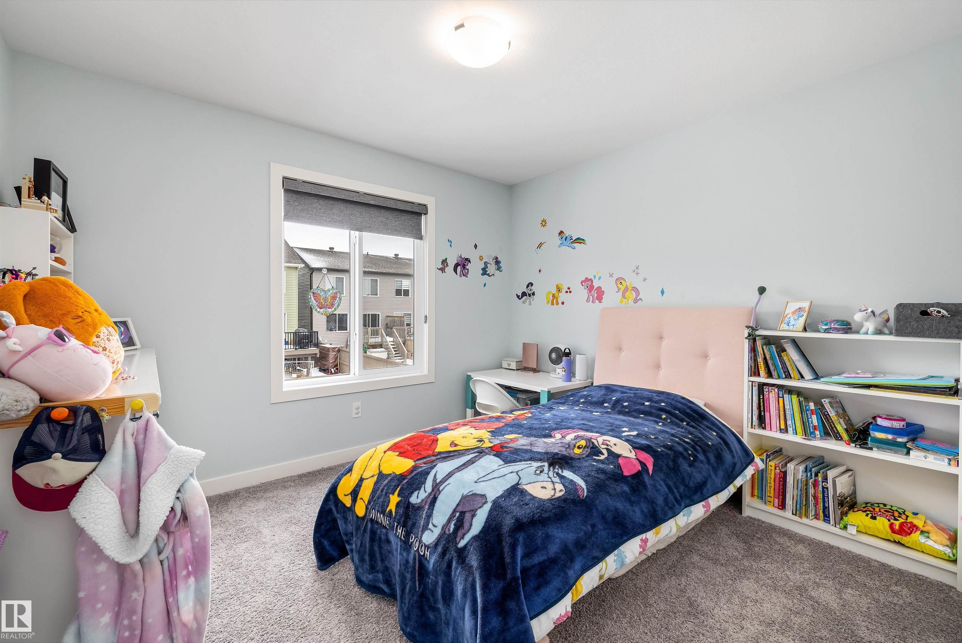 Photo 36 at 2086 Graydon Hill Crescent SW, Graydon Hill, Edmonton