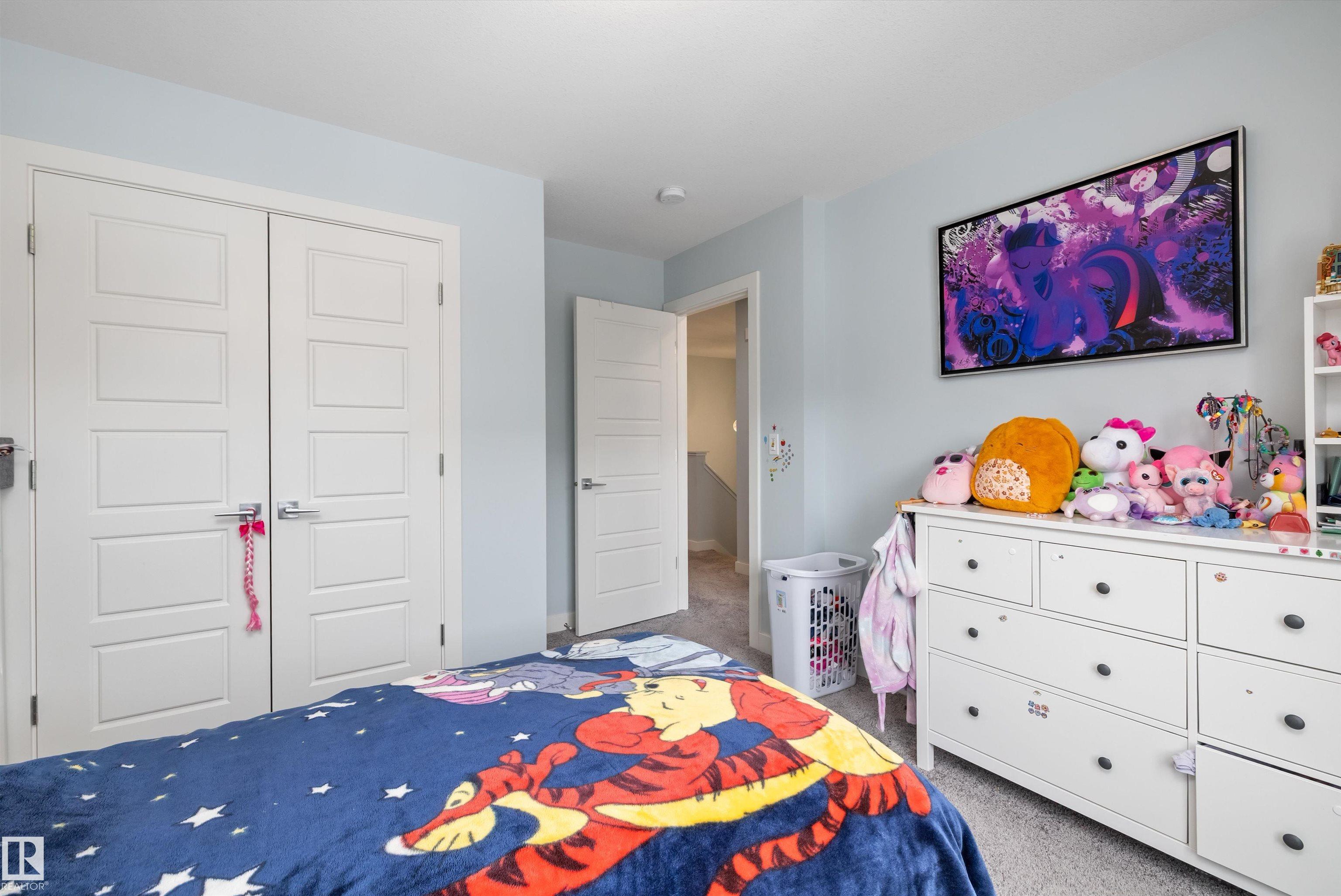 Photo 37 at 2086 Graydon Hill Crescent SW, Graydon Hill, Edmonton