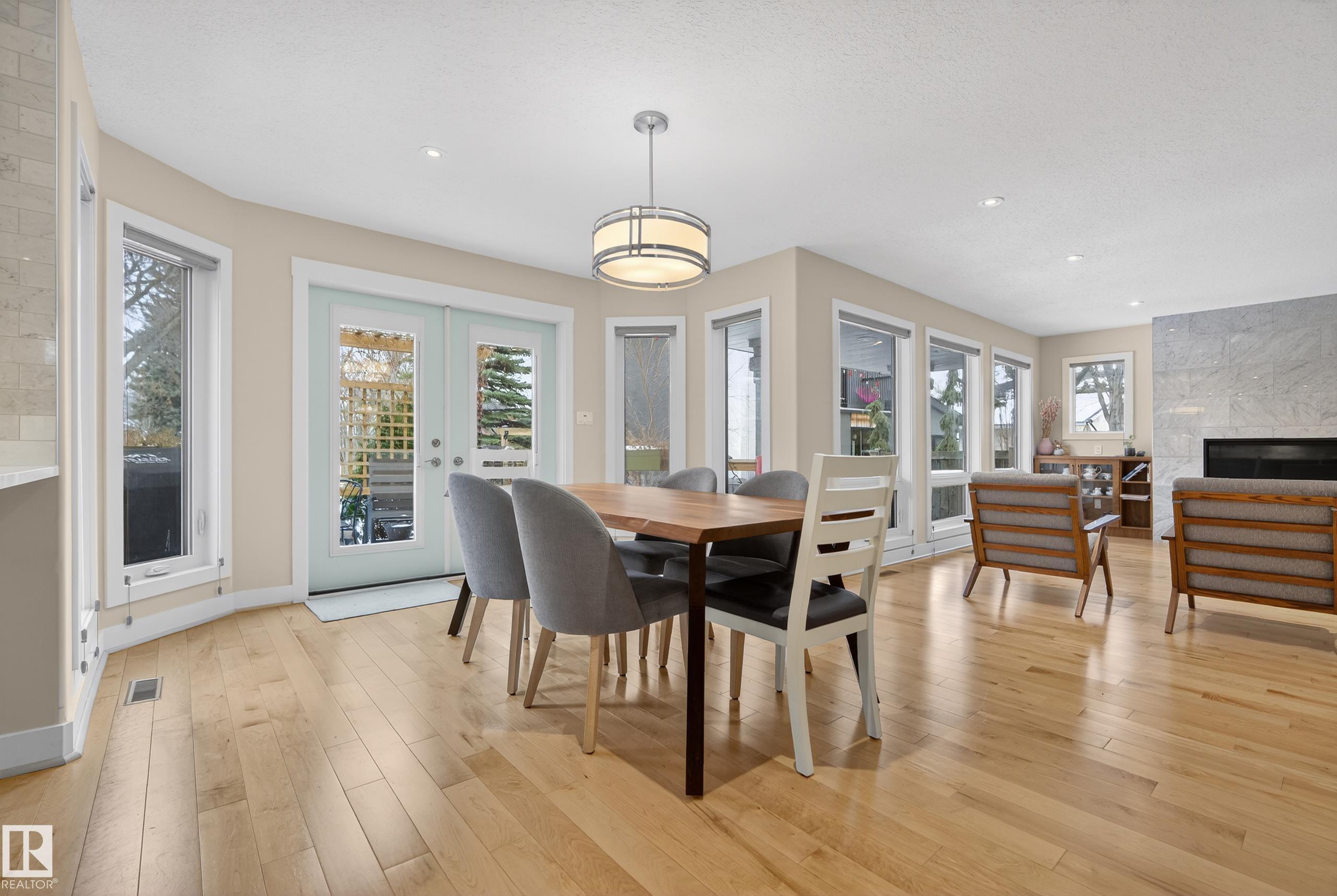 Photo 15 at 9324 95 Street NW, Bonnie Doon, Edmonton