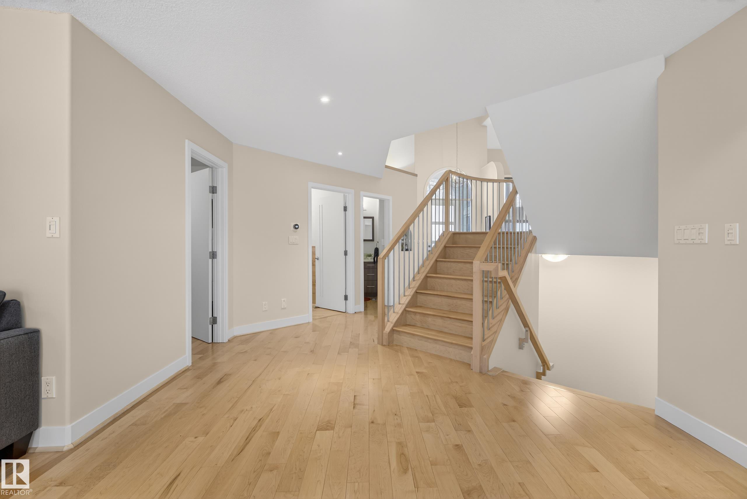 Photo 17 at 9324 95 Street NW, Bonnie Doon, Edmonton