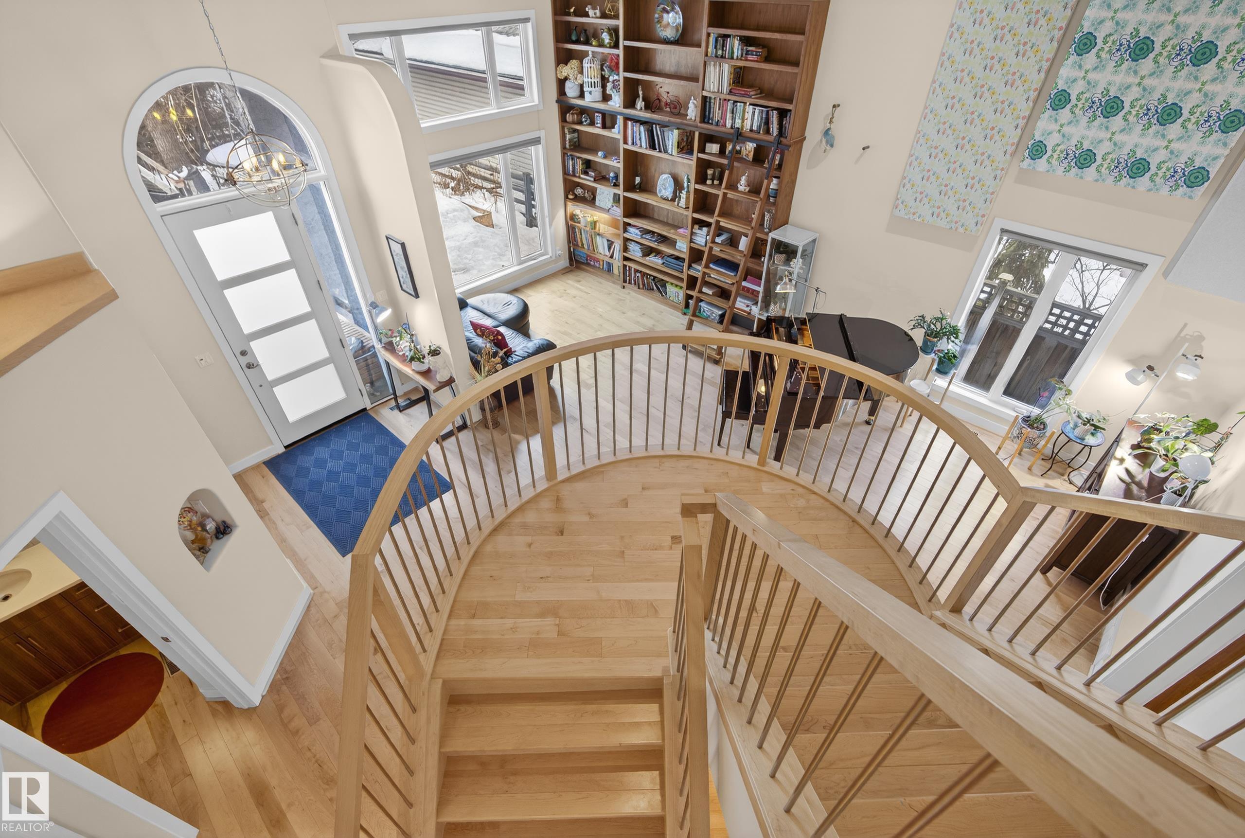 Photo 21 at 9324 95 Street NW, Bonnie Doon, Edmonton