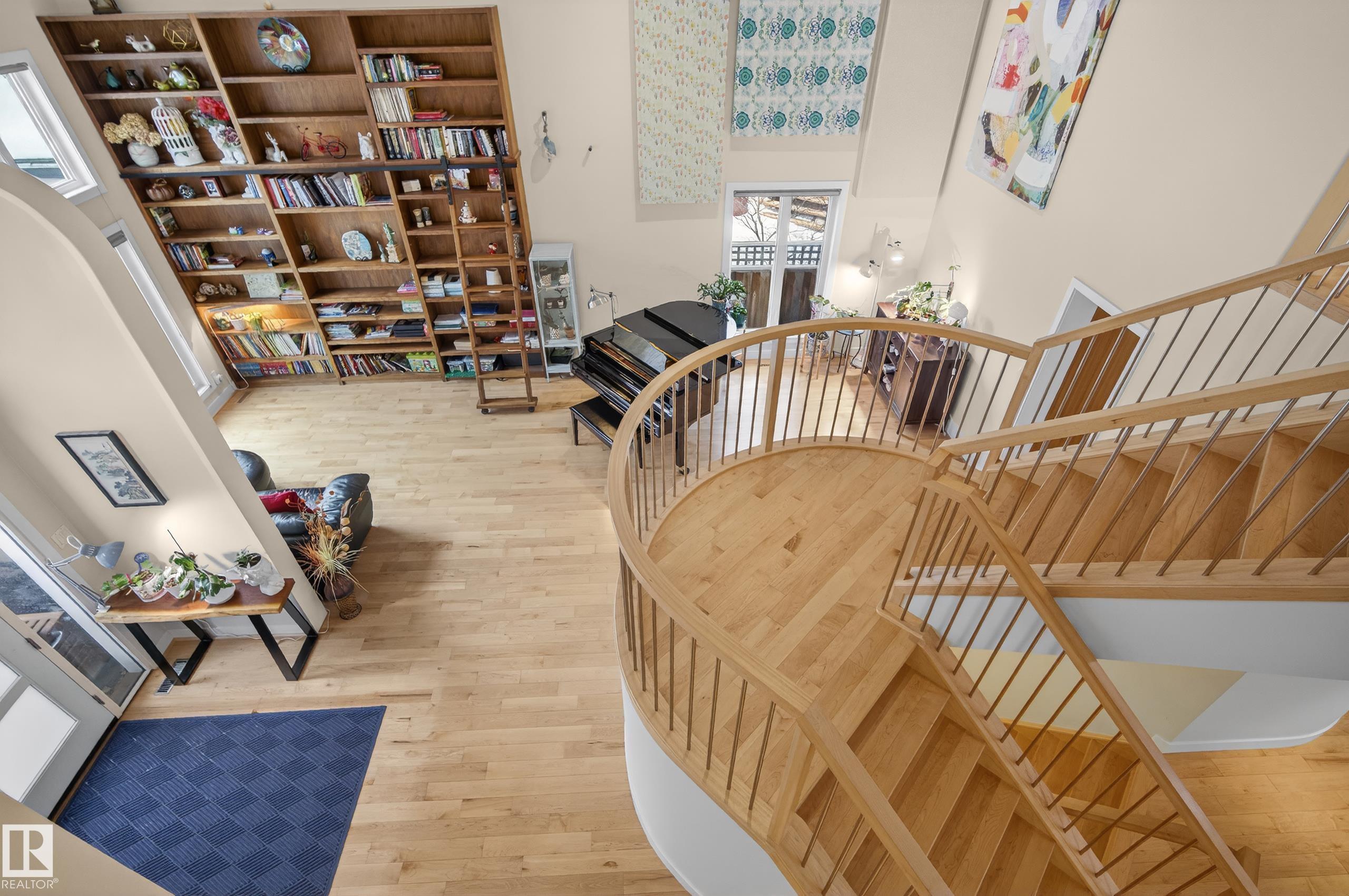 Photo 22 at 9324 95 Street NW, Bonnie Doon, Edmonton