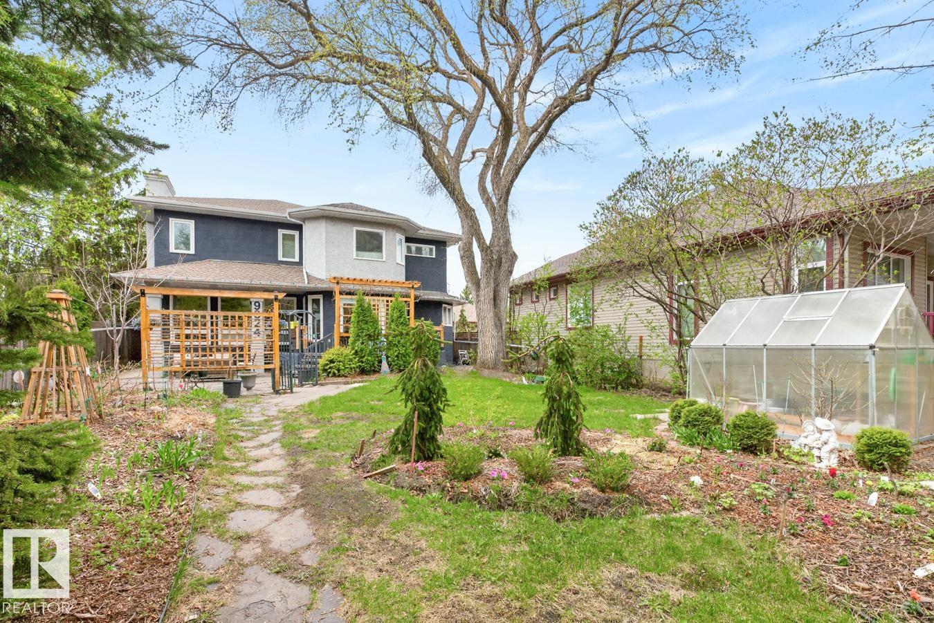 https://zimg.paragon.ice.com/ParagonImages/Property/PM/RAE/225388439/55/0/0/99cc5fe41406139f94ab8a6c81d36cf4/1/eb811f6a60c9b9ca604ef881e59974ff/225388439-390f8520-8b6c-43ec-a8cf-21847494851c.JPG