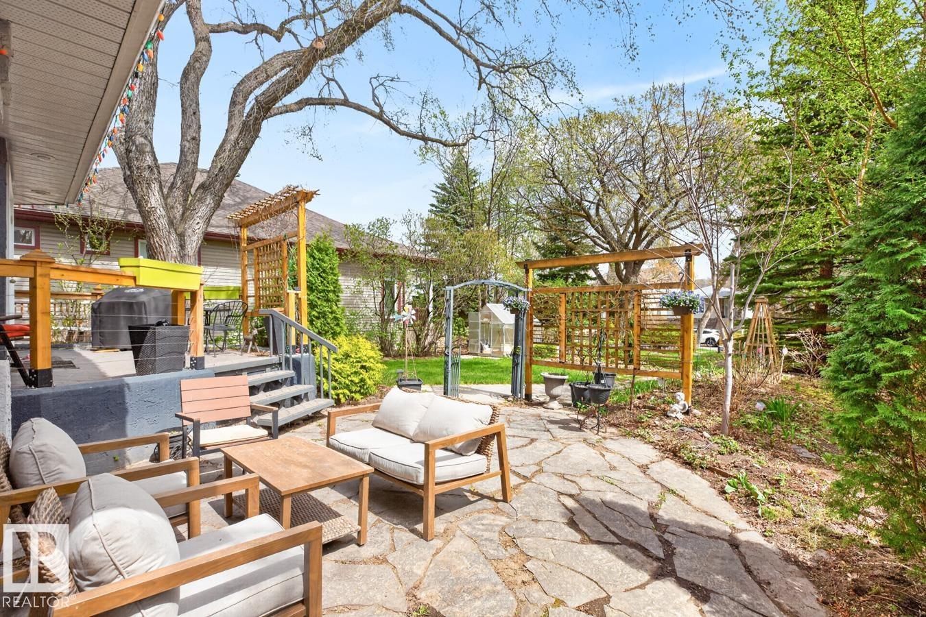 https://zimg.paragon.ice.com/ParagonImages/Property/PM/RAE/225388439/58/0/0/ffa3d31642b18668ef5e68999a8a5ebb/1/eb811f6a60c9b9ca604ef881e59974ff/225388439-97e71f06-e8de-488f-857b-c2218aa76cb7.JPG