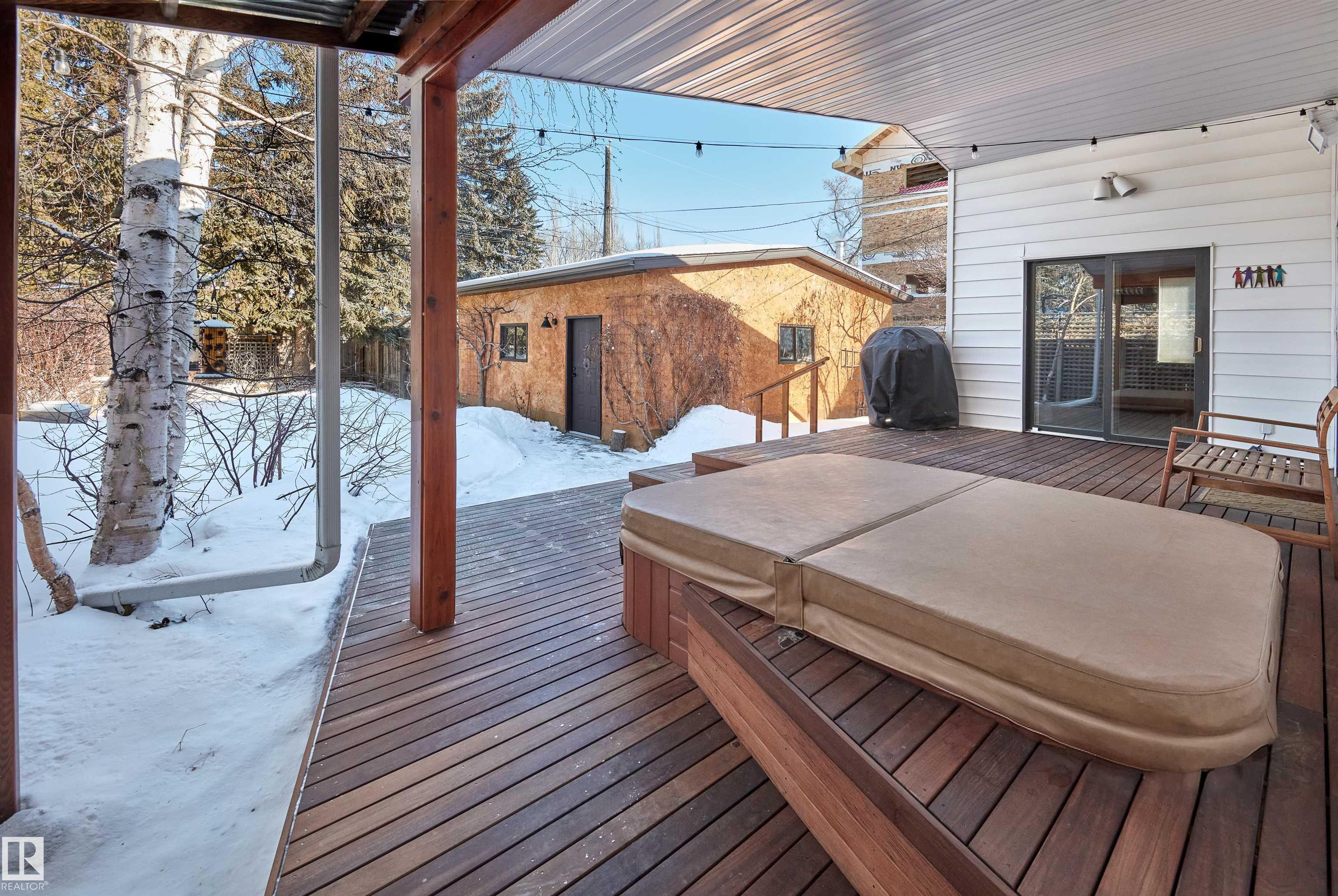 Photo 39 at 11622 76 Avenue NW, Belgravia, Edmonton