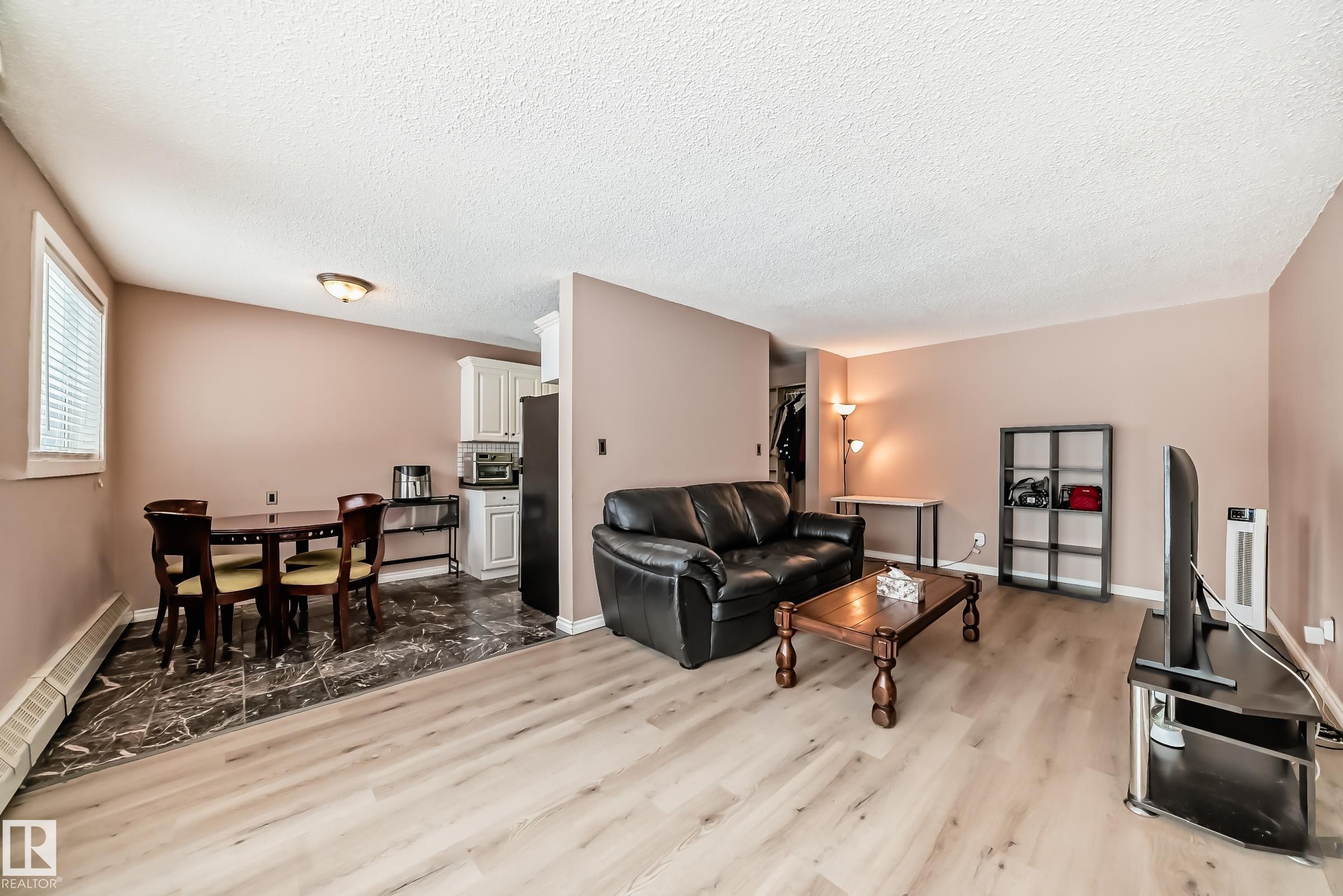 Photo 13 at 121 - 15105 121 Street NW, Caernarvon, Edmonton