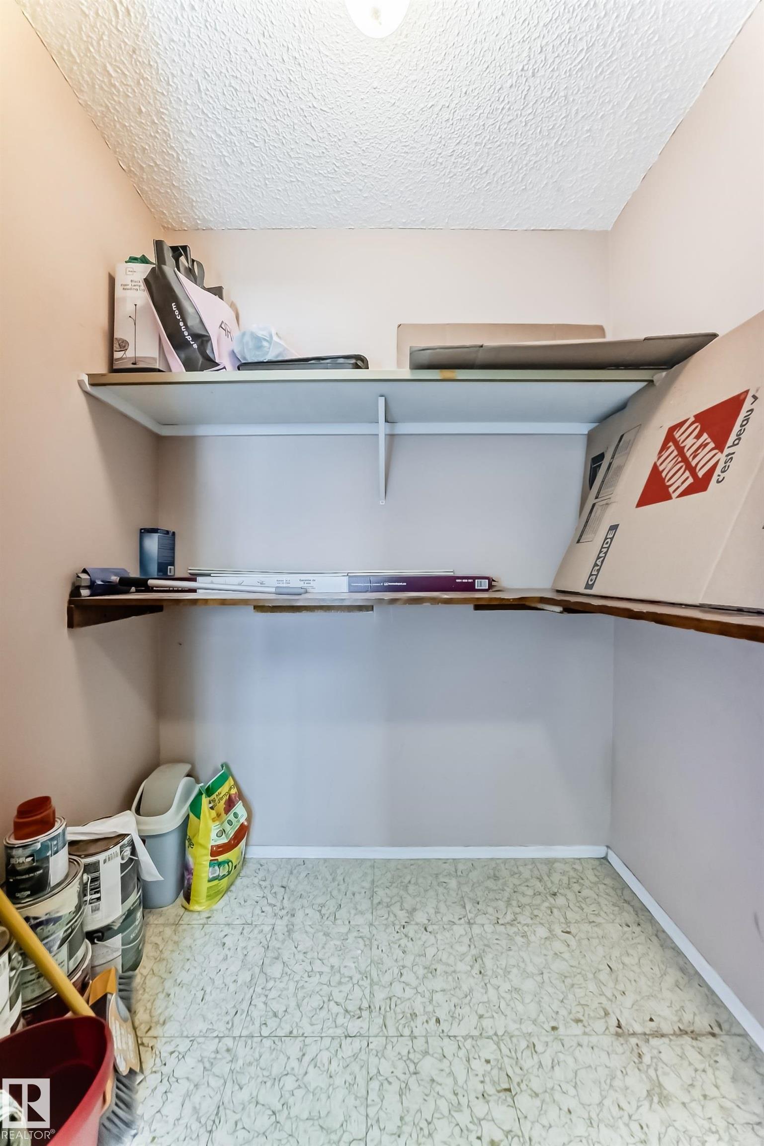 Photo 32 at 121 - 15105 121 Street NW, Caernarvon, Edmonton