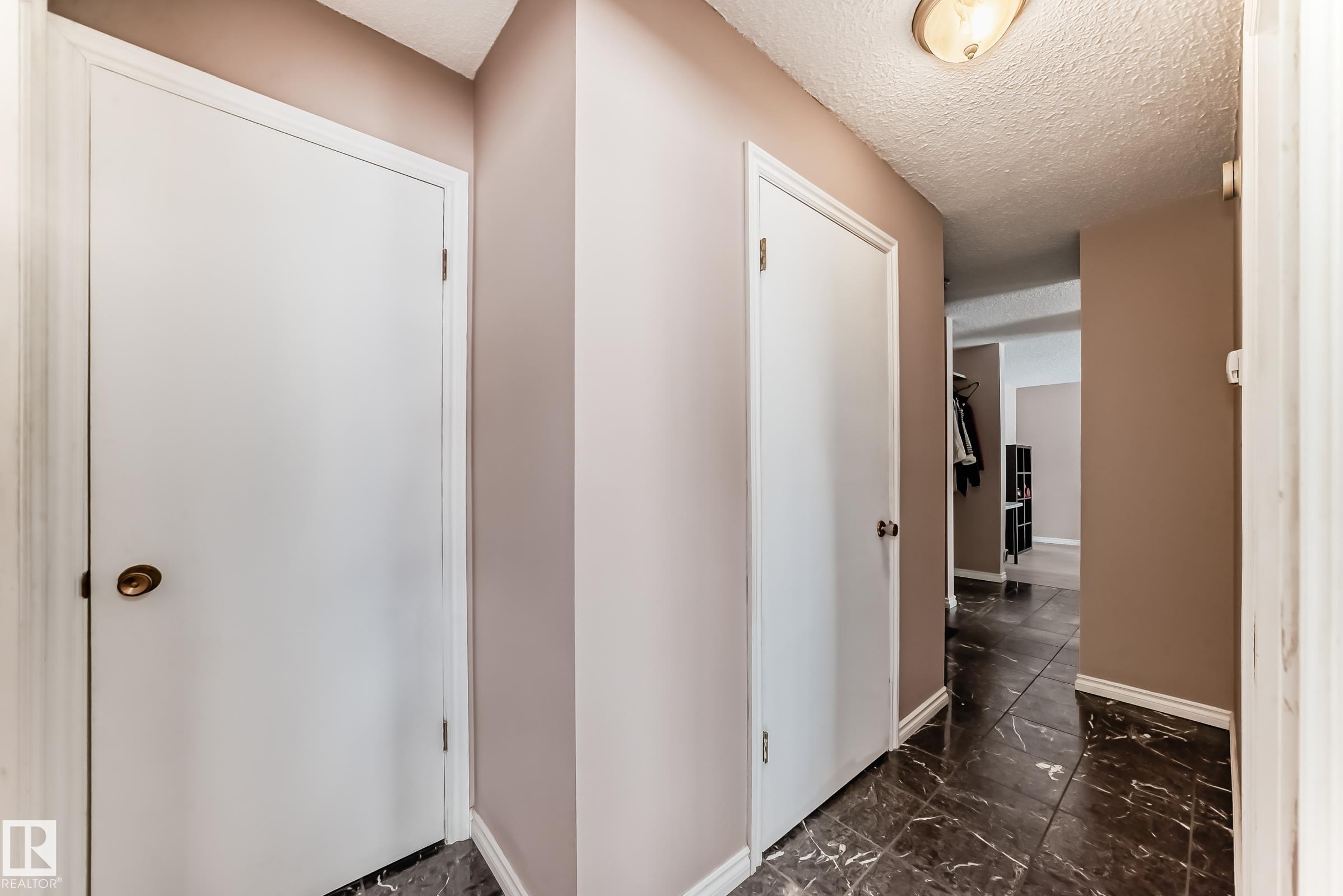 Photo 33 at 121 - 15105 121 Street NW, Caernarvon, Edmonton