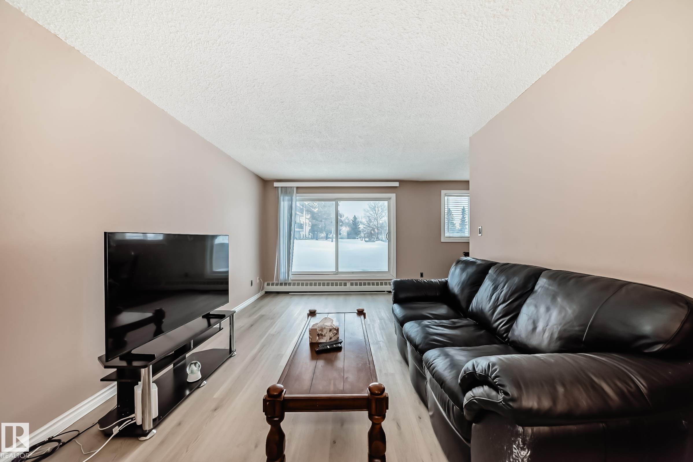 Photo 9 at 121 - 15105 121 Street NW, Caernarvon, Edmonton