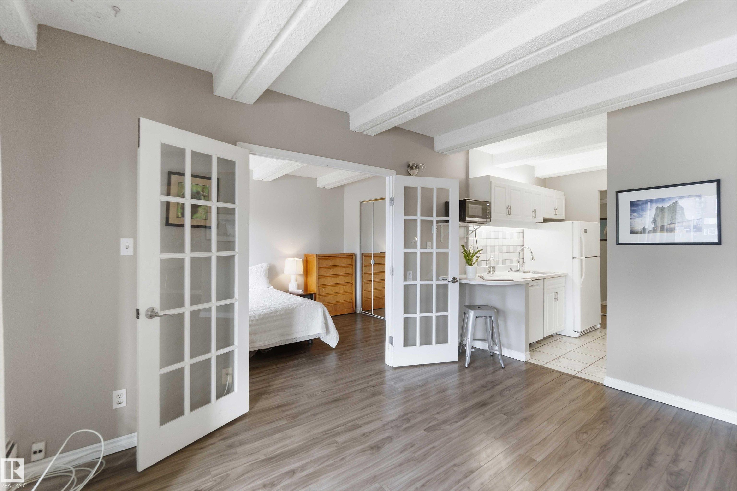 1509 - 9918 101 Street NW, Downtown, Edmonton