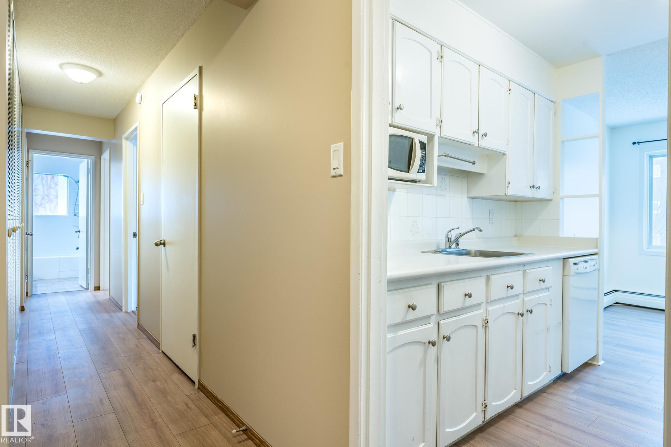 Photo 18 at 202 - 11450 40 Avenue NW, Royal Gardens, Edmonton