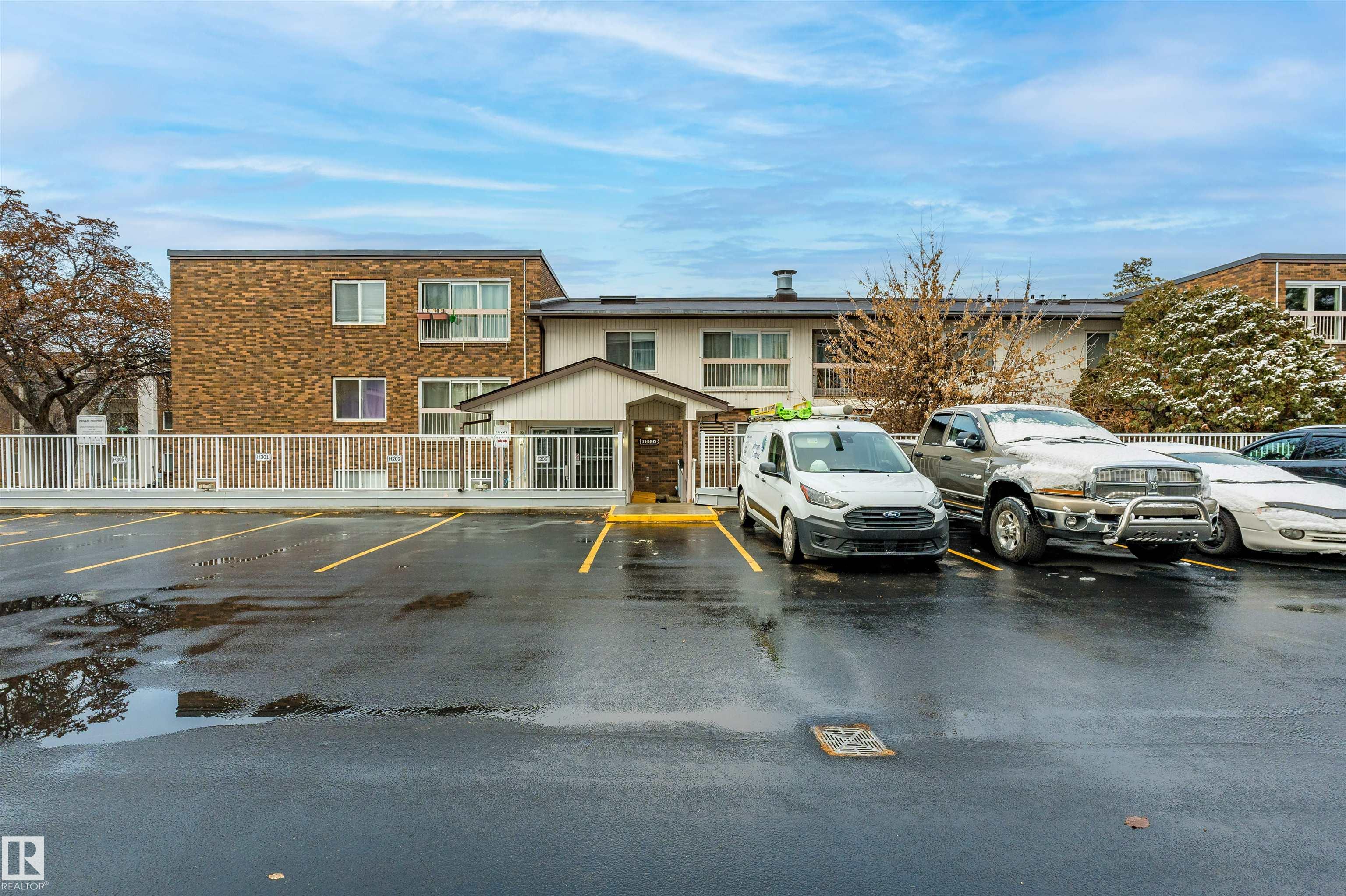 202 - 11450 40 Avenue NW, Royal Gardens, Edmonton