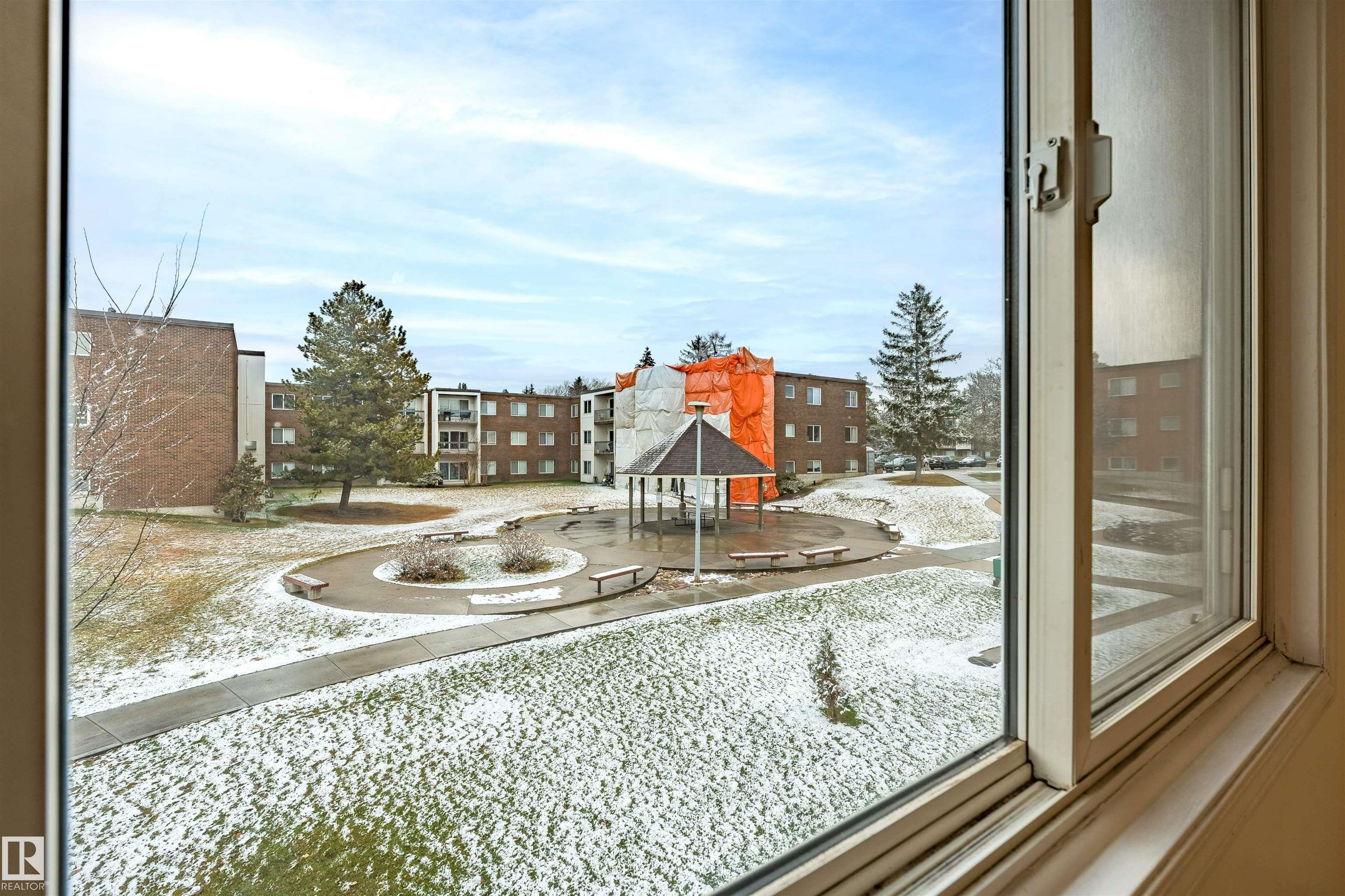 Photo 37 at 202 - 11450 40 Avenue NW, Royal Gardens, Edmonton