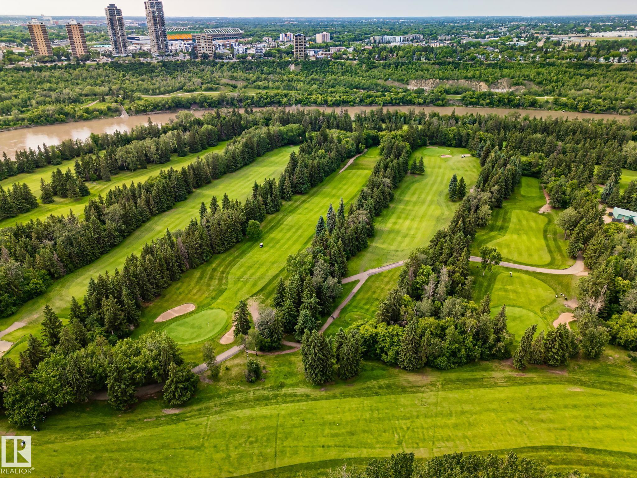 Photo 26 at 10521 84 Street NW, Forest Heights, Edmonton