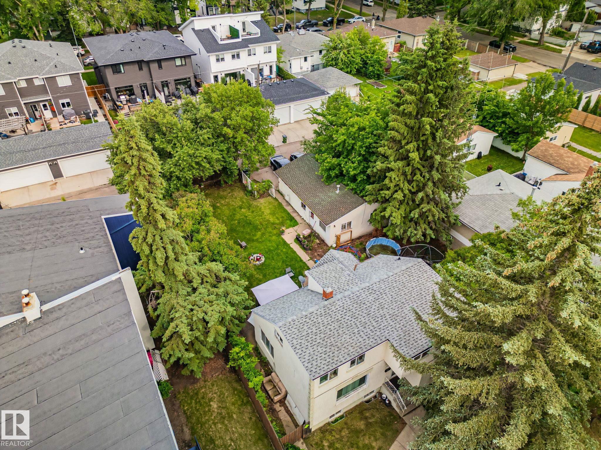 Photo 6 at 10521 84 Street NW, Forest Heights, Edmonton