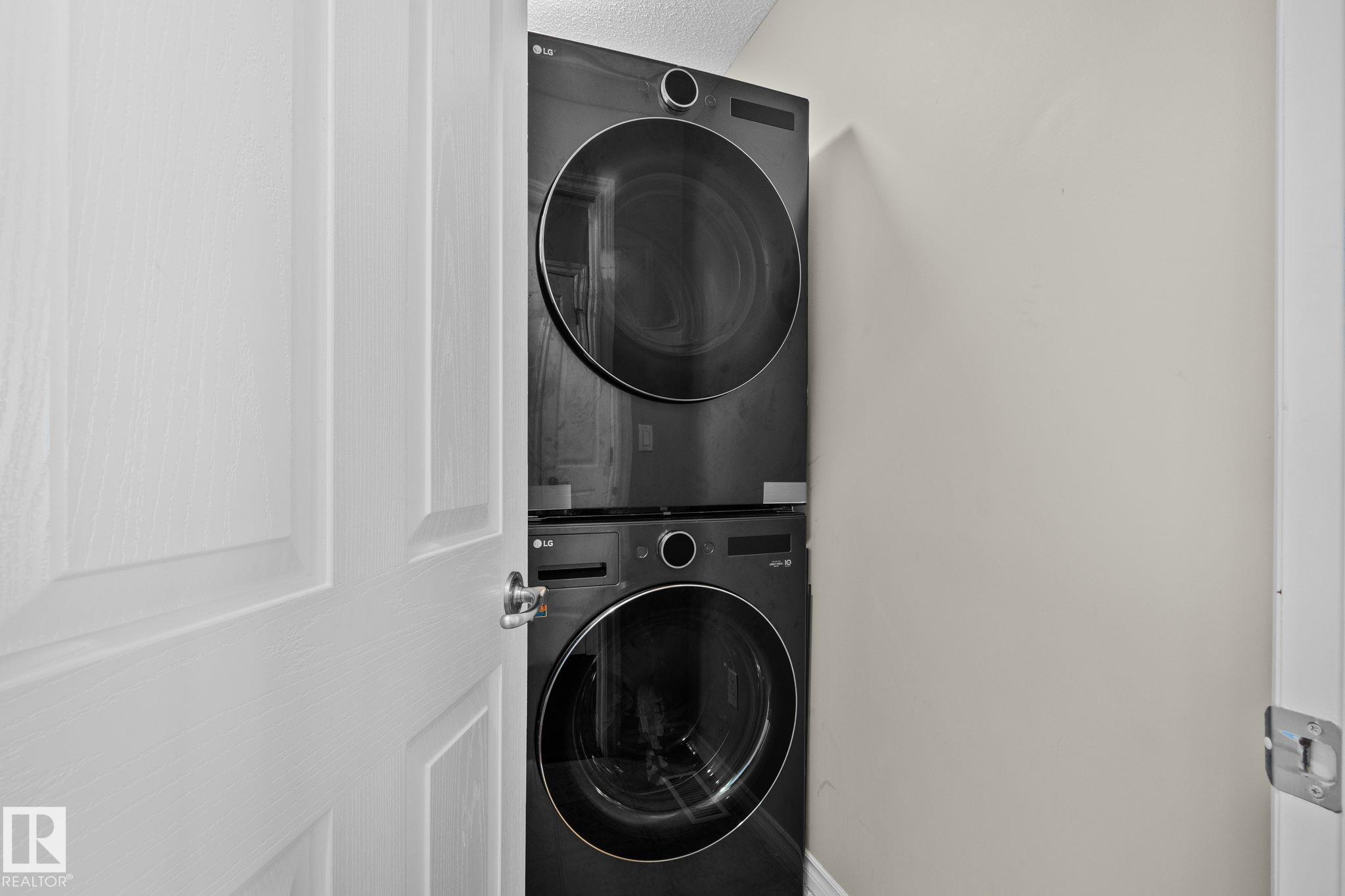 Photo 17 at 46 - 13825 155 Avenue NW, Carlton, Edmonton