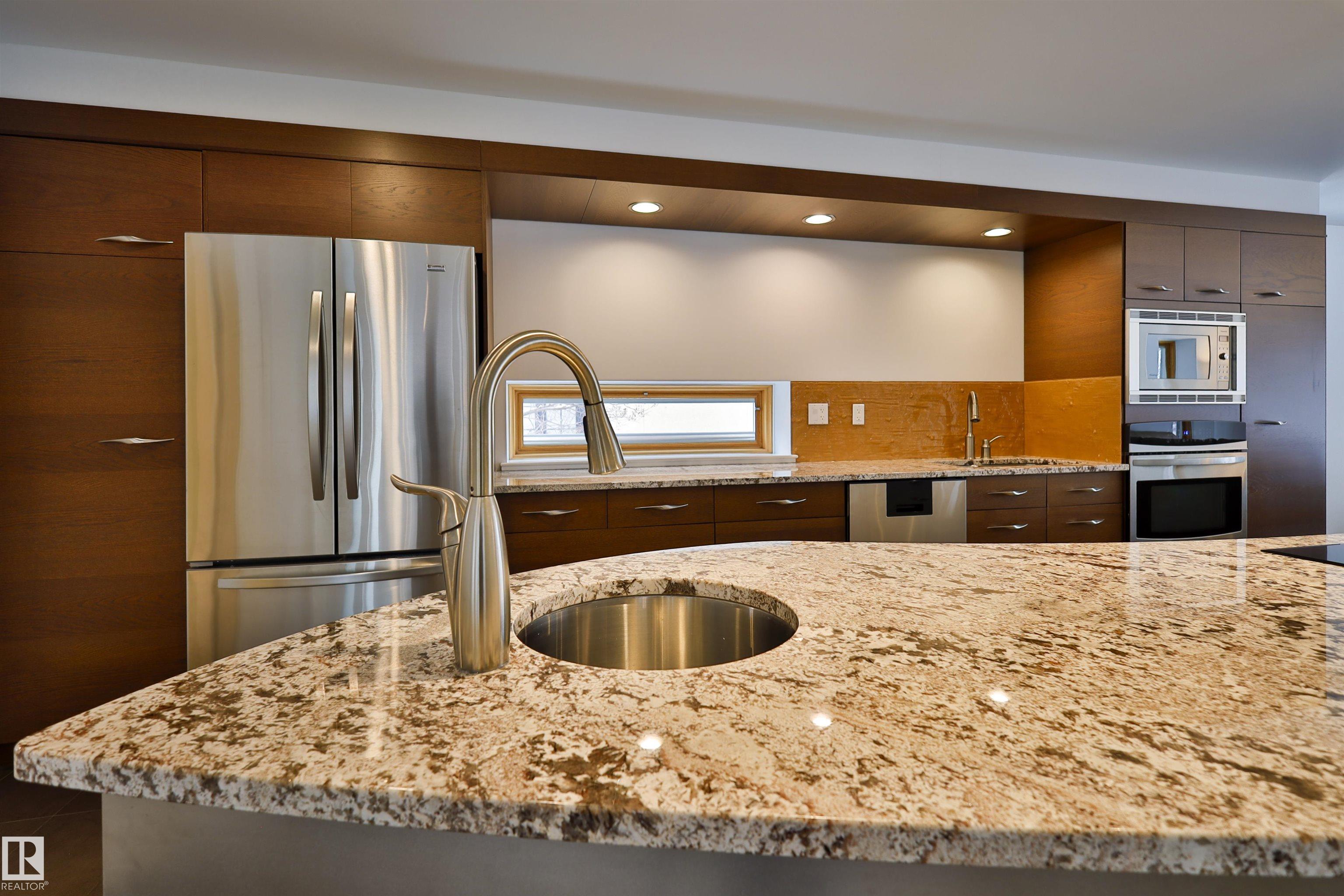 Photo 20 at 11528 72 Avenue NW, Belgravia, Edmonton